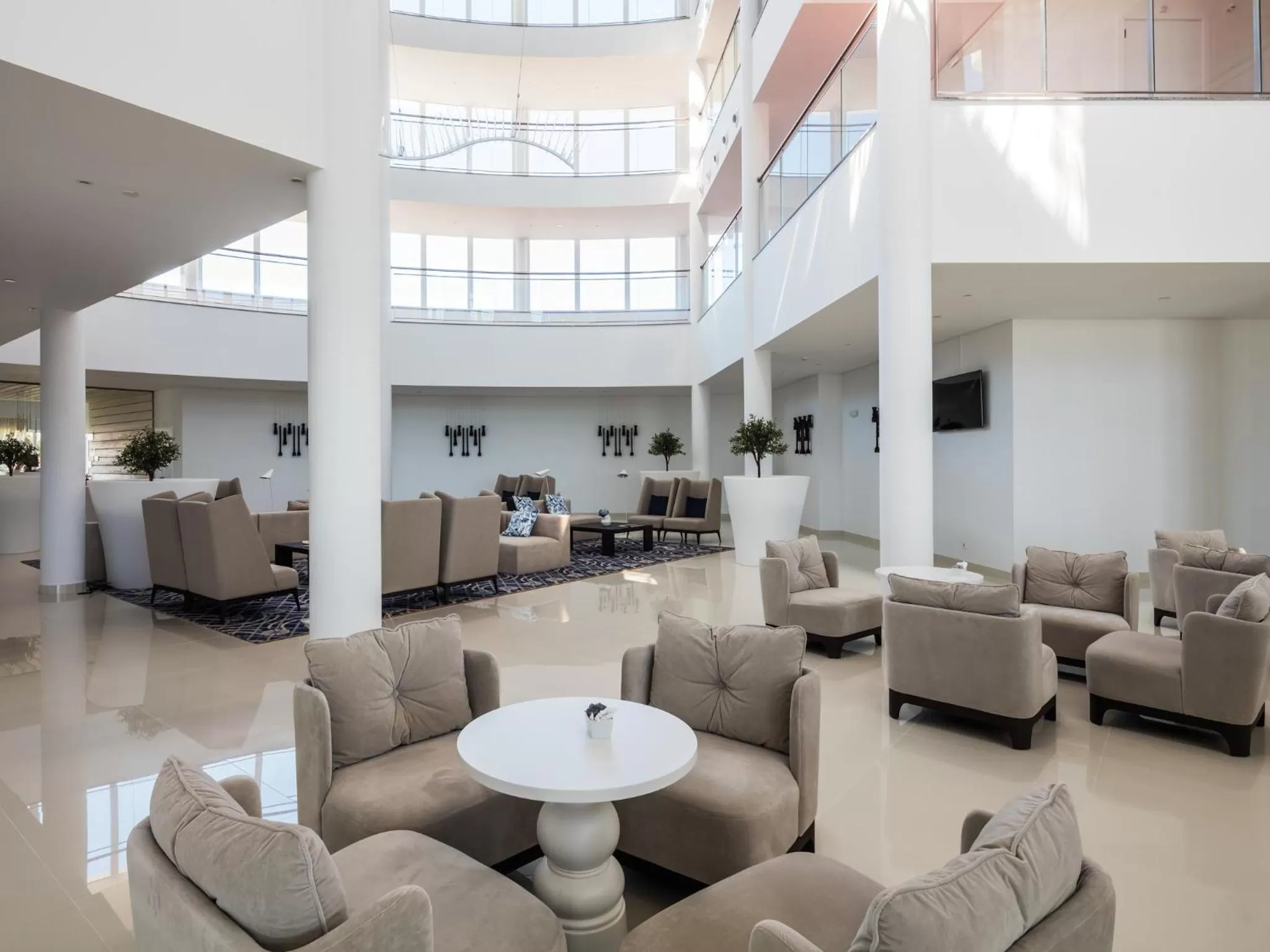 Communal lounge/ TV room in MH Peniche