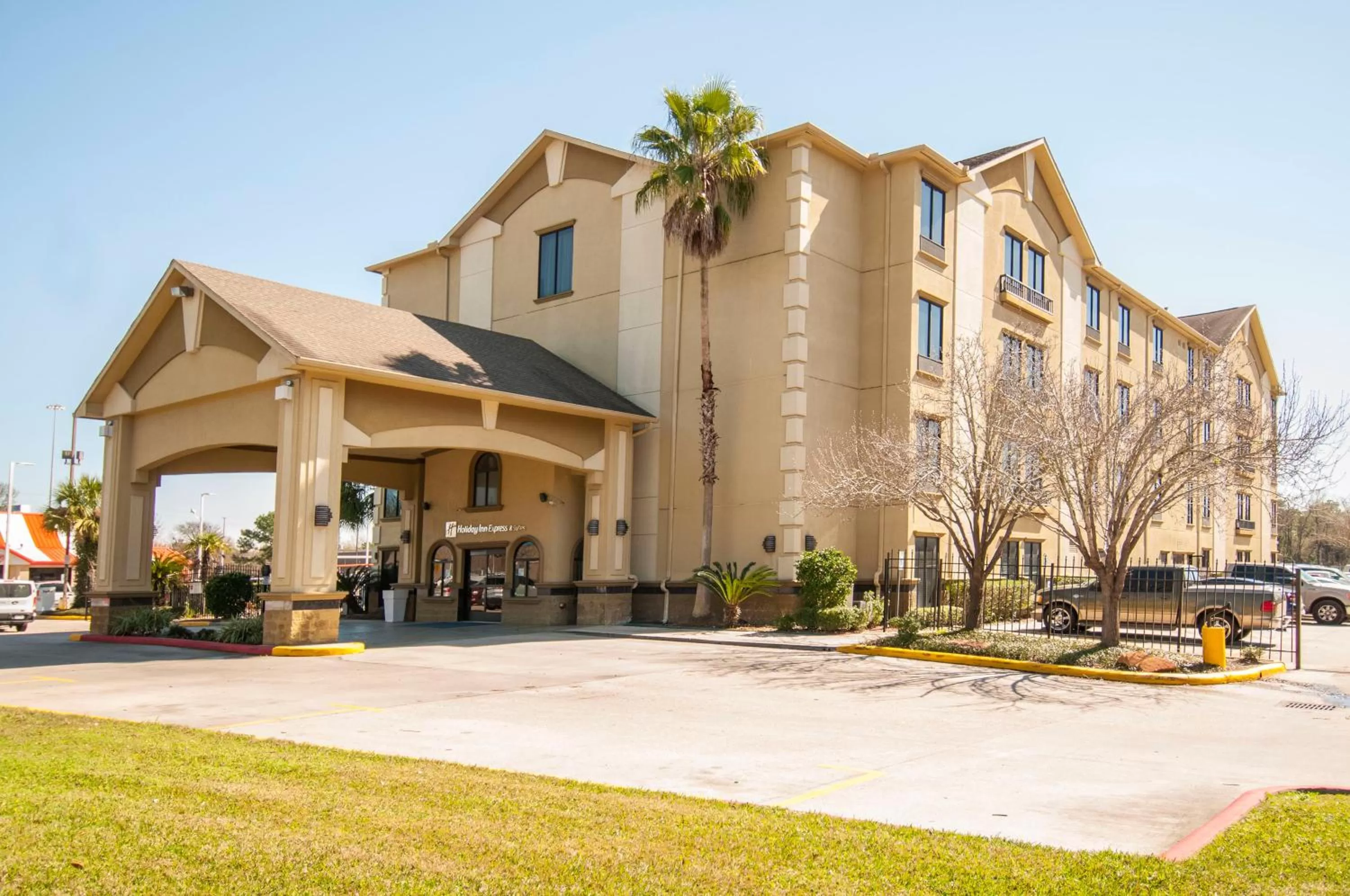 Property building in Holiday Inn Express Hotel & Suites Houston North Intercontinental by IHG