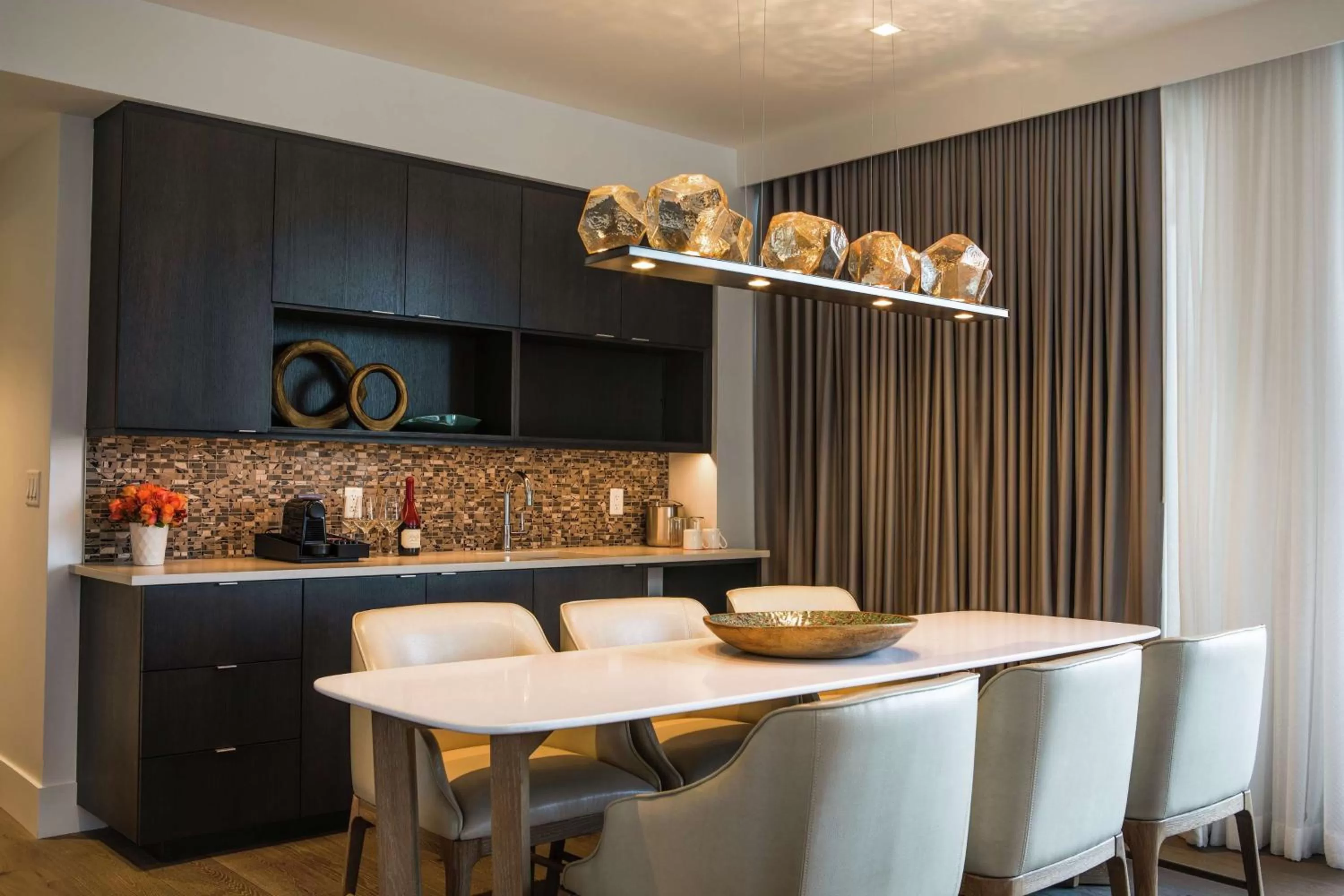 Kitchen or kitchenette in Canopy By Hilton Dallas Uptown