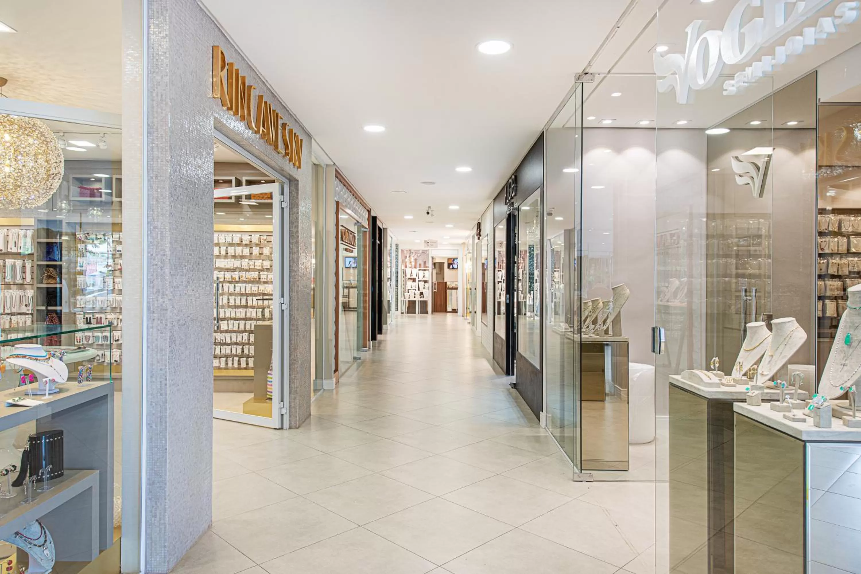 Florida Mall & Suites