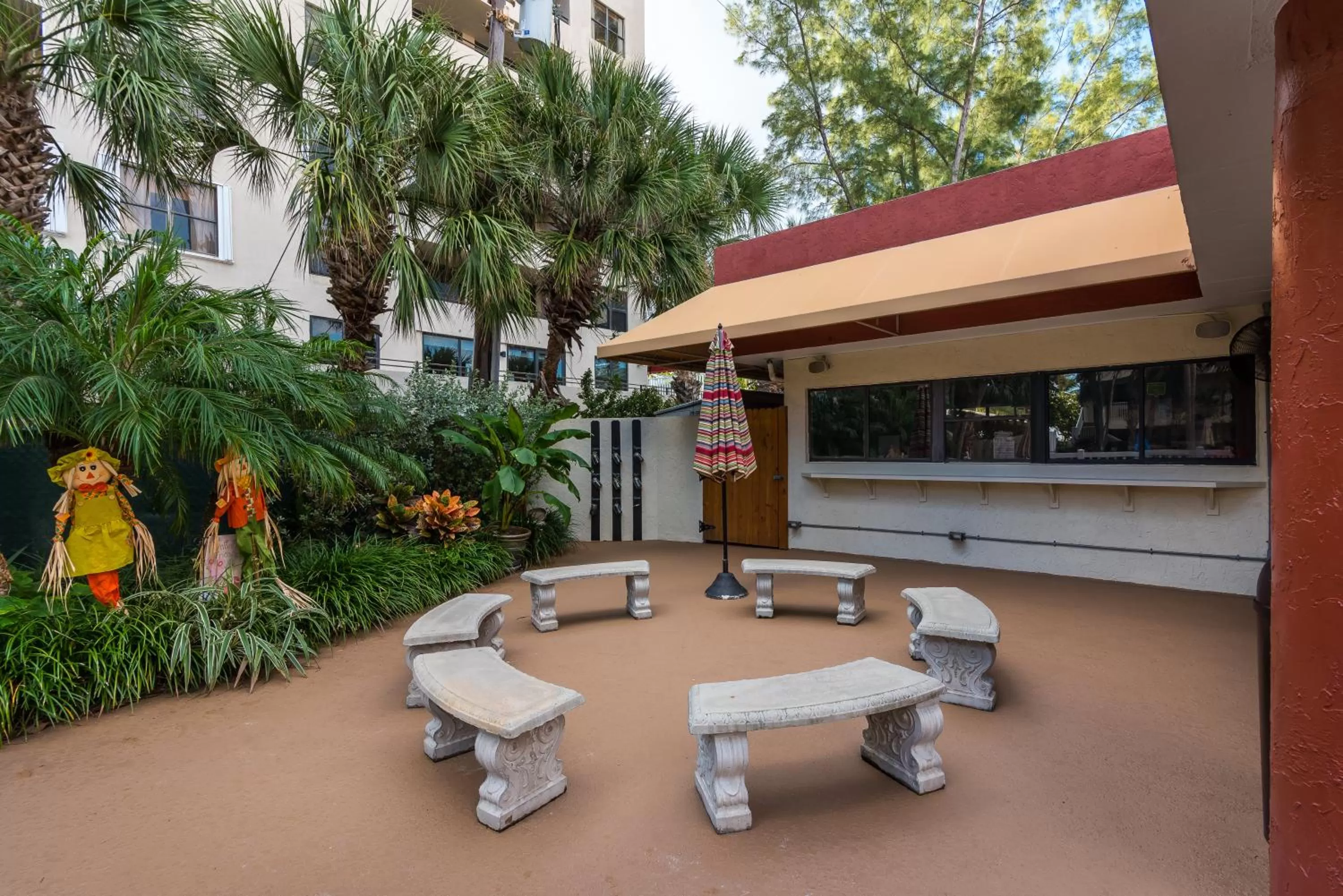 Garden in La Costa Beach Club