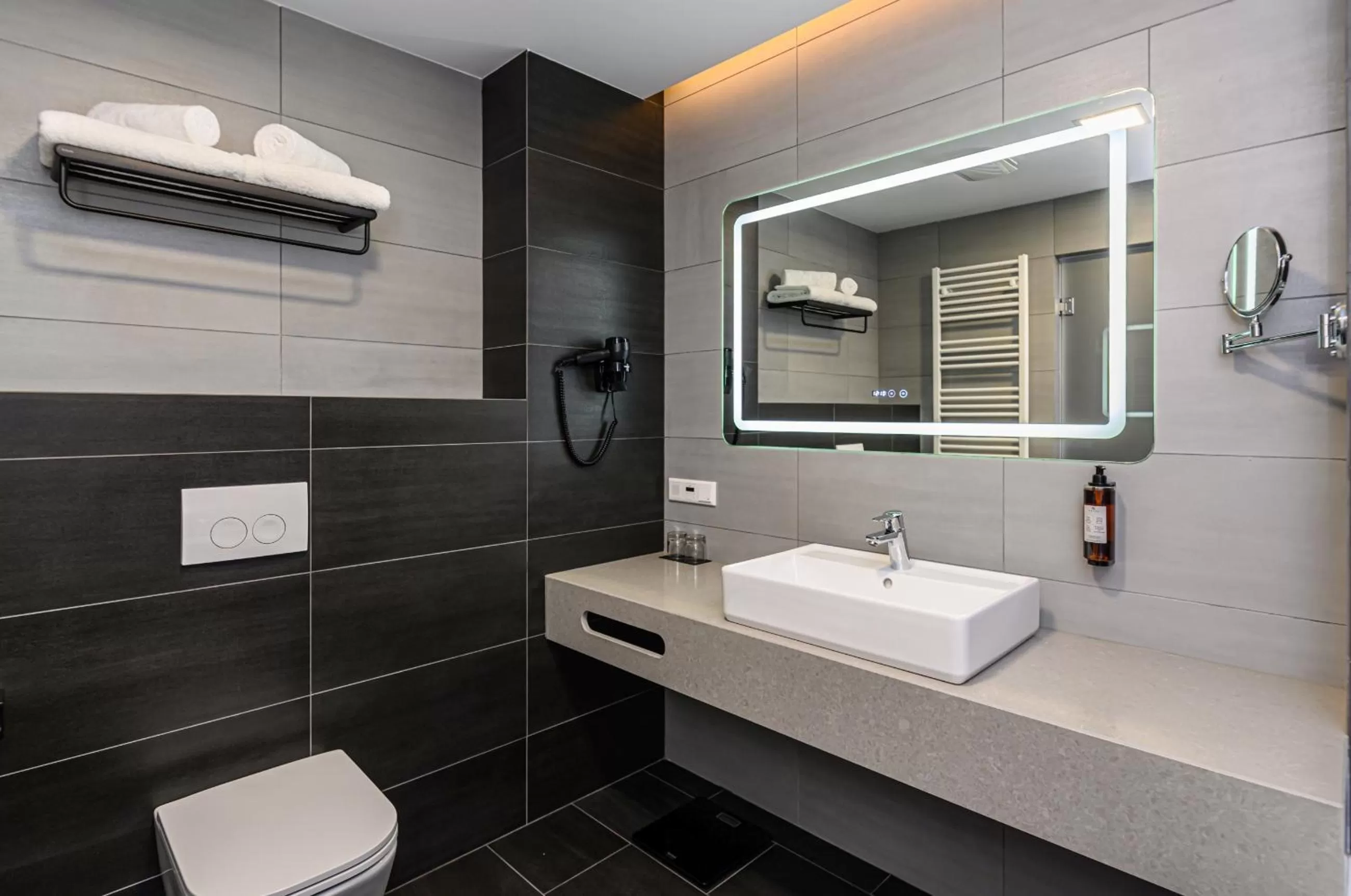 Bathroom in B THE HOTEL