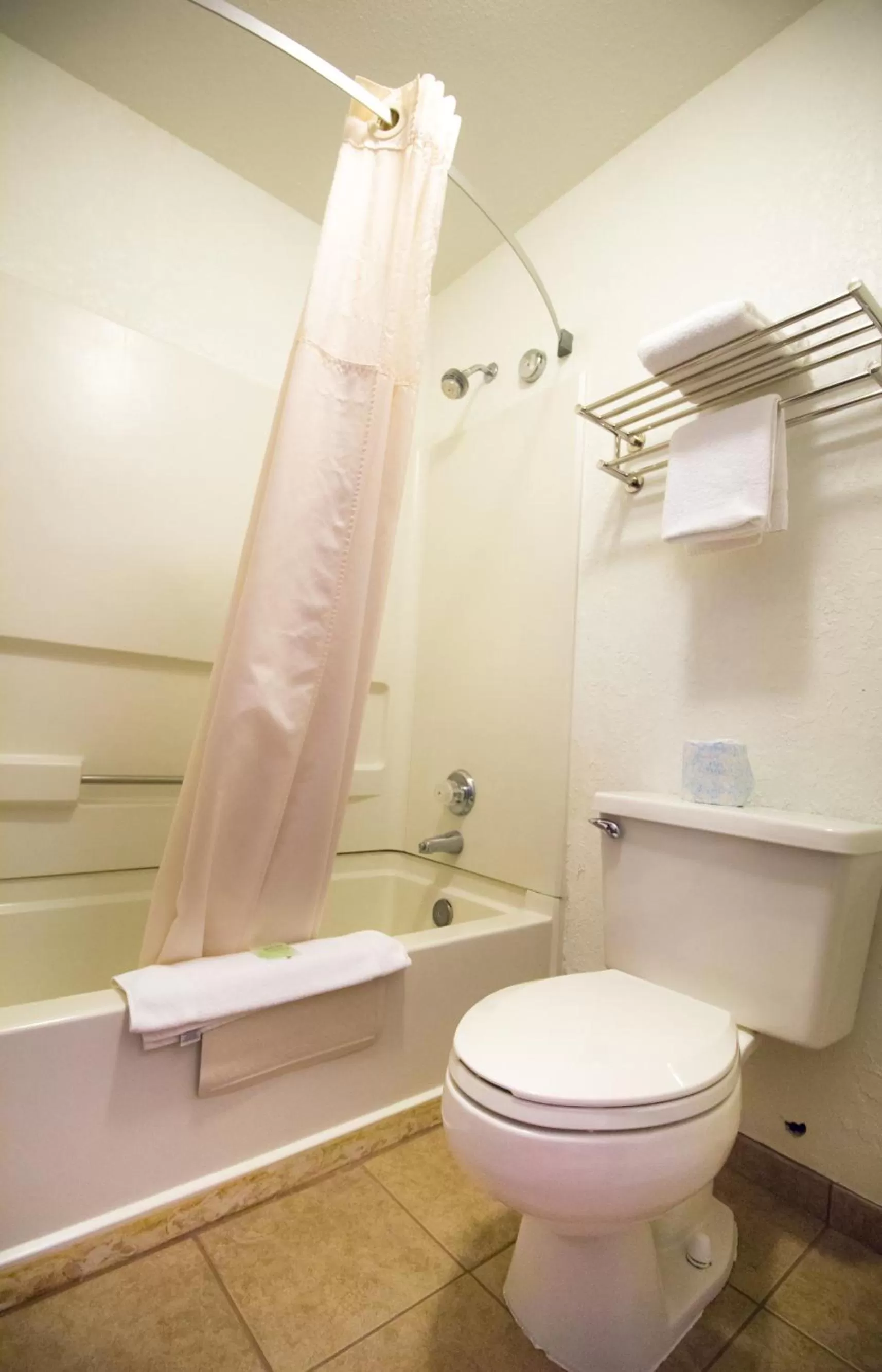 Bathroom in GreenTree Inn Prescott Valley