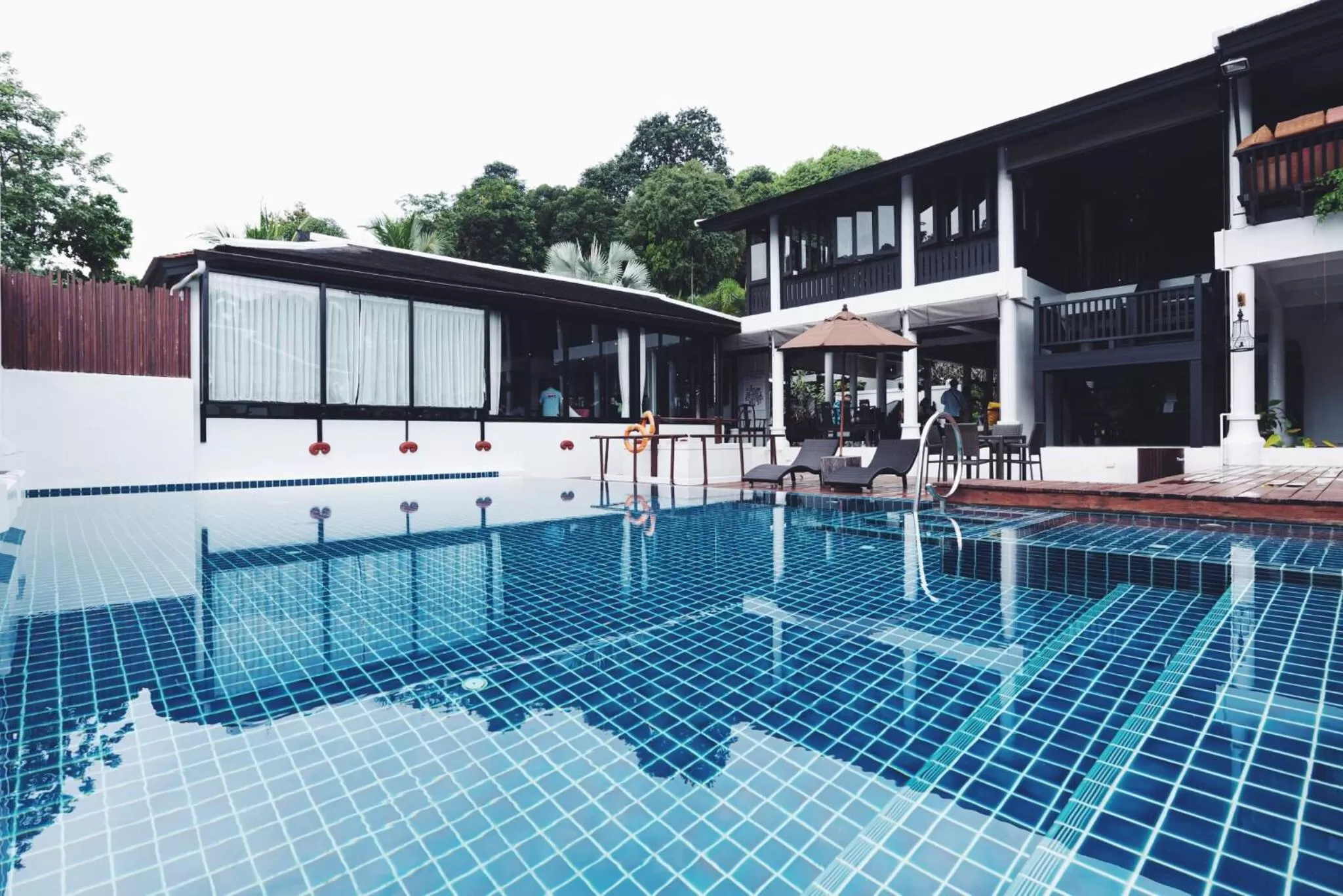 Swimming pool in Numsai Khaosuay Resort