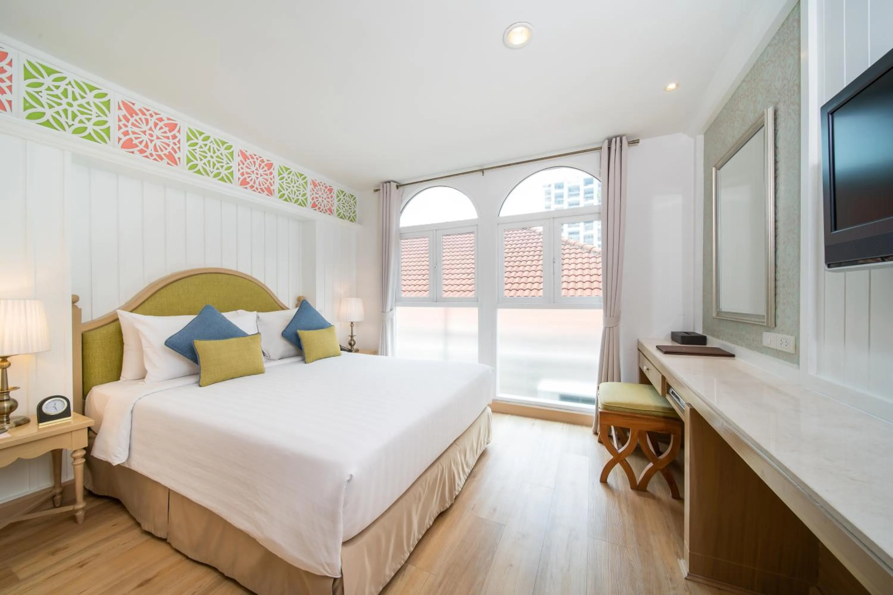 Bedroom, Bed in La Petite Salil Sukhumvit 8