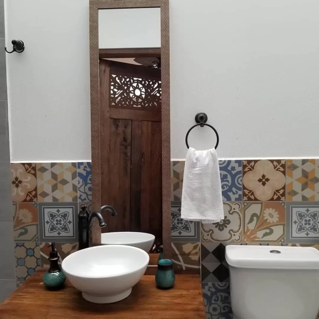 Toilet in Casa Ensueño Hogar Boutique