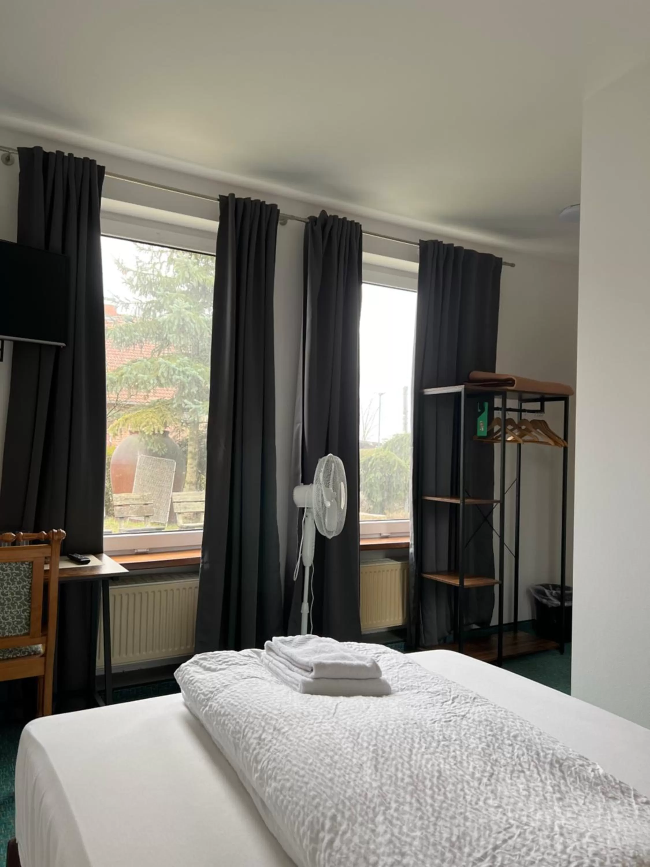 Bedroom, Bed in Hotel Rosengarten