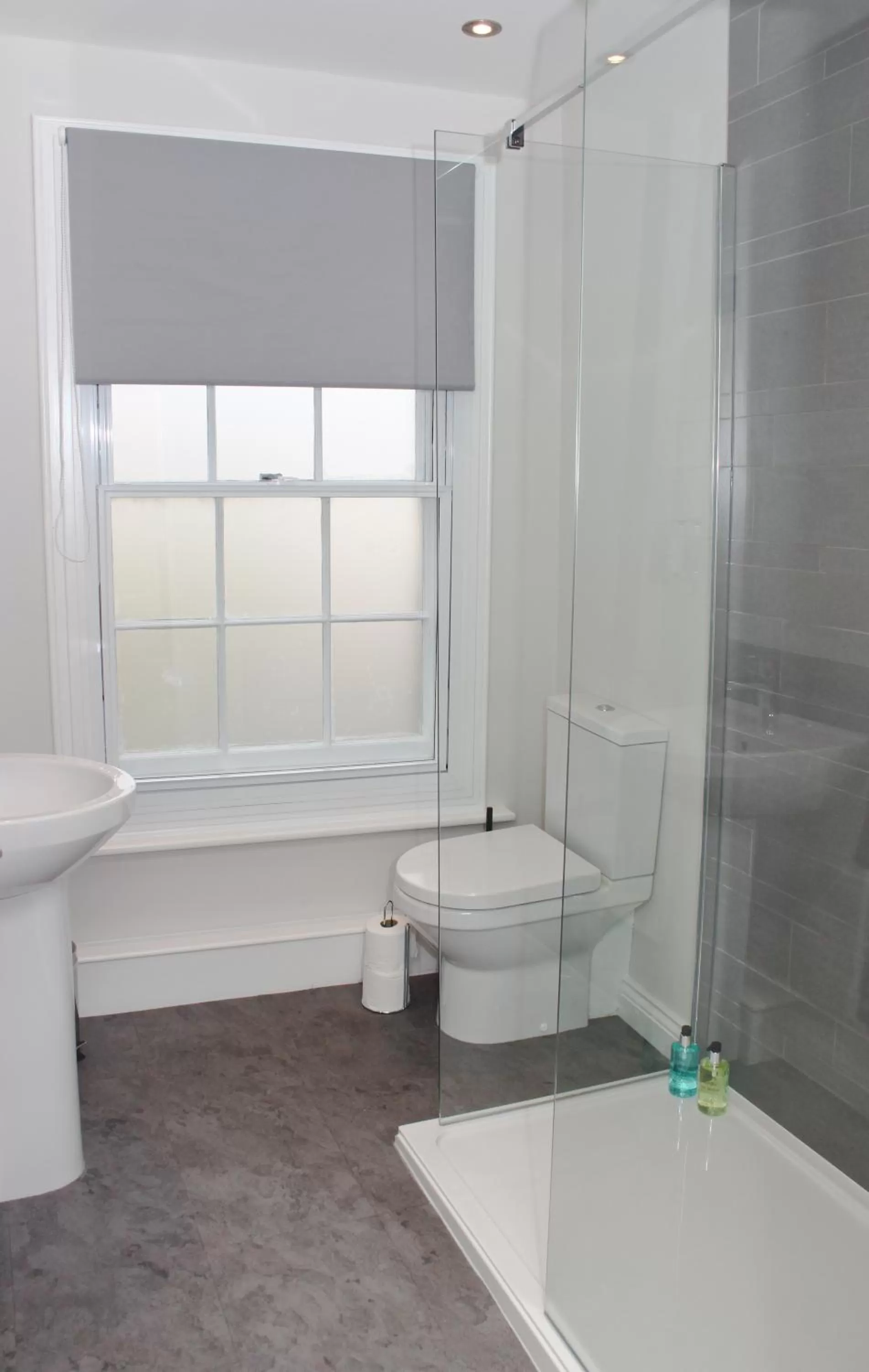 Bathroom in Goodramgate Apartments