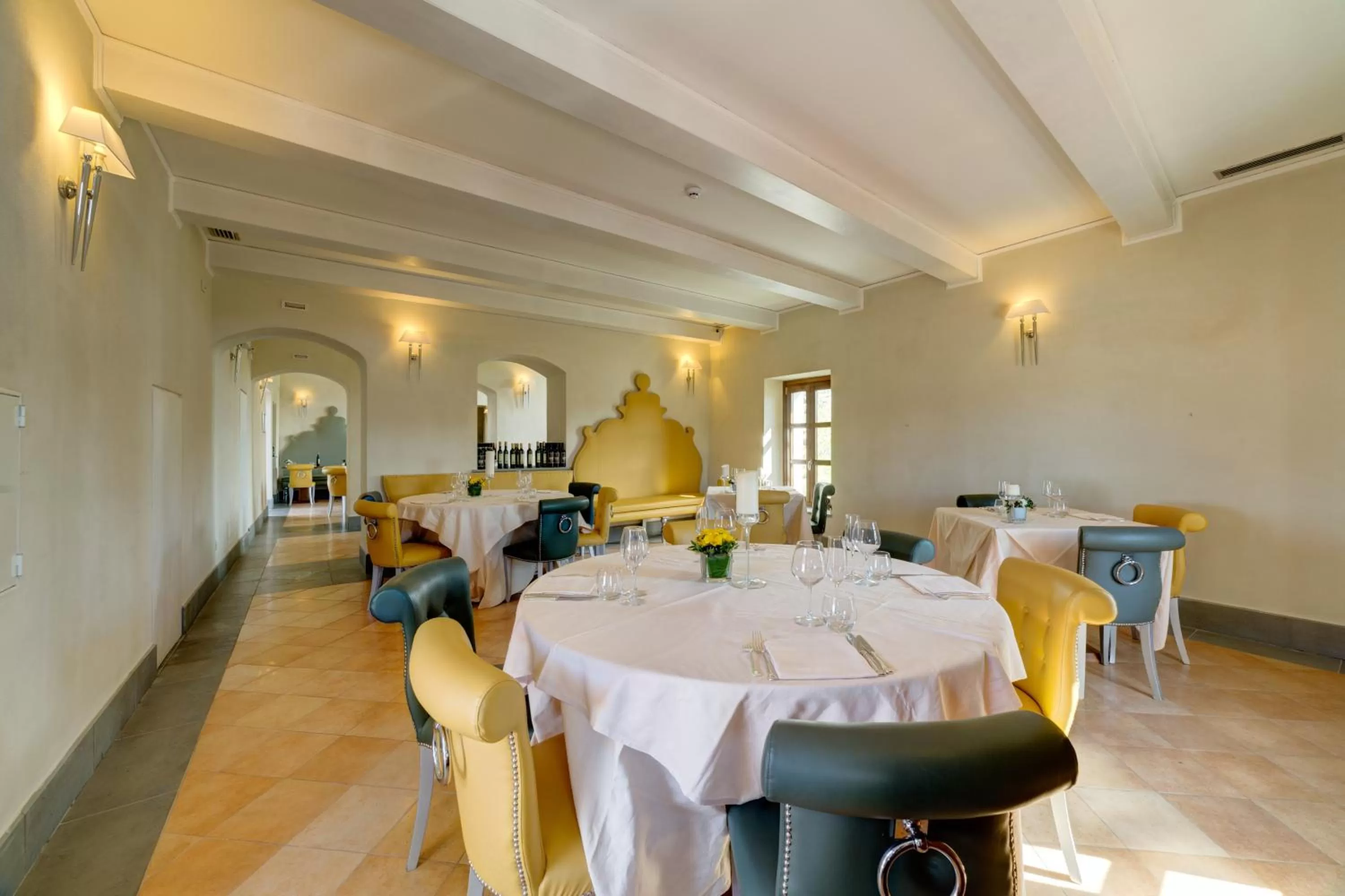 Restaurant/places to eat in Villa Tolomei Hotel & Resort