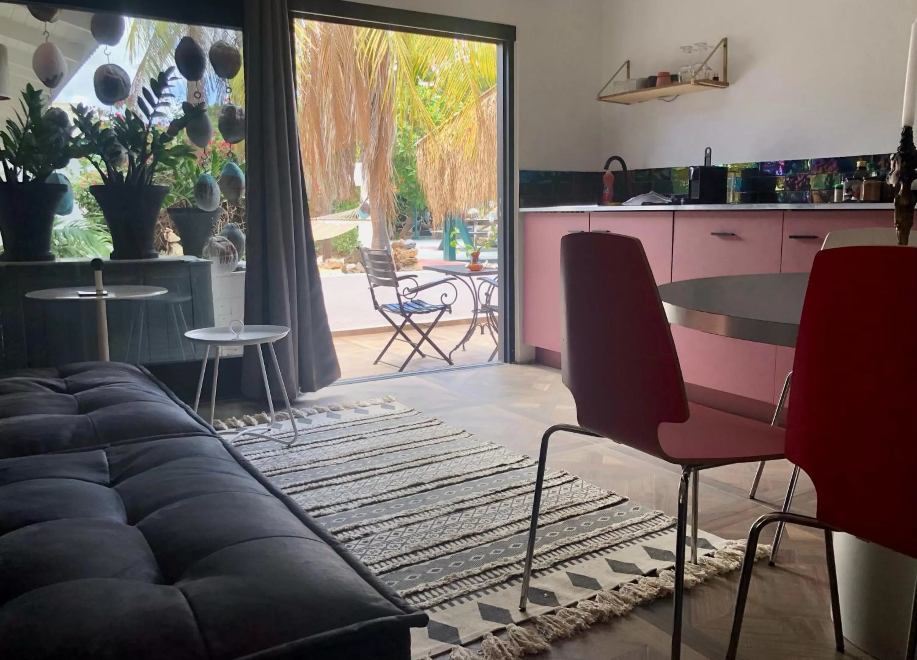 Living room in THUISHAVEN boutique mini-resort - fantastic garden and large pool - adults only