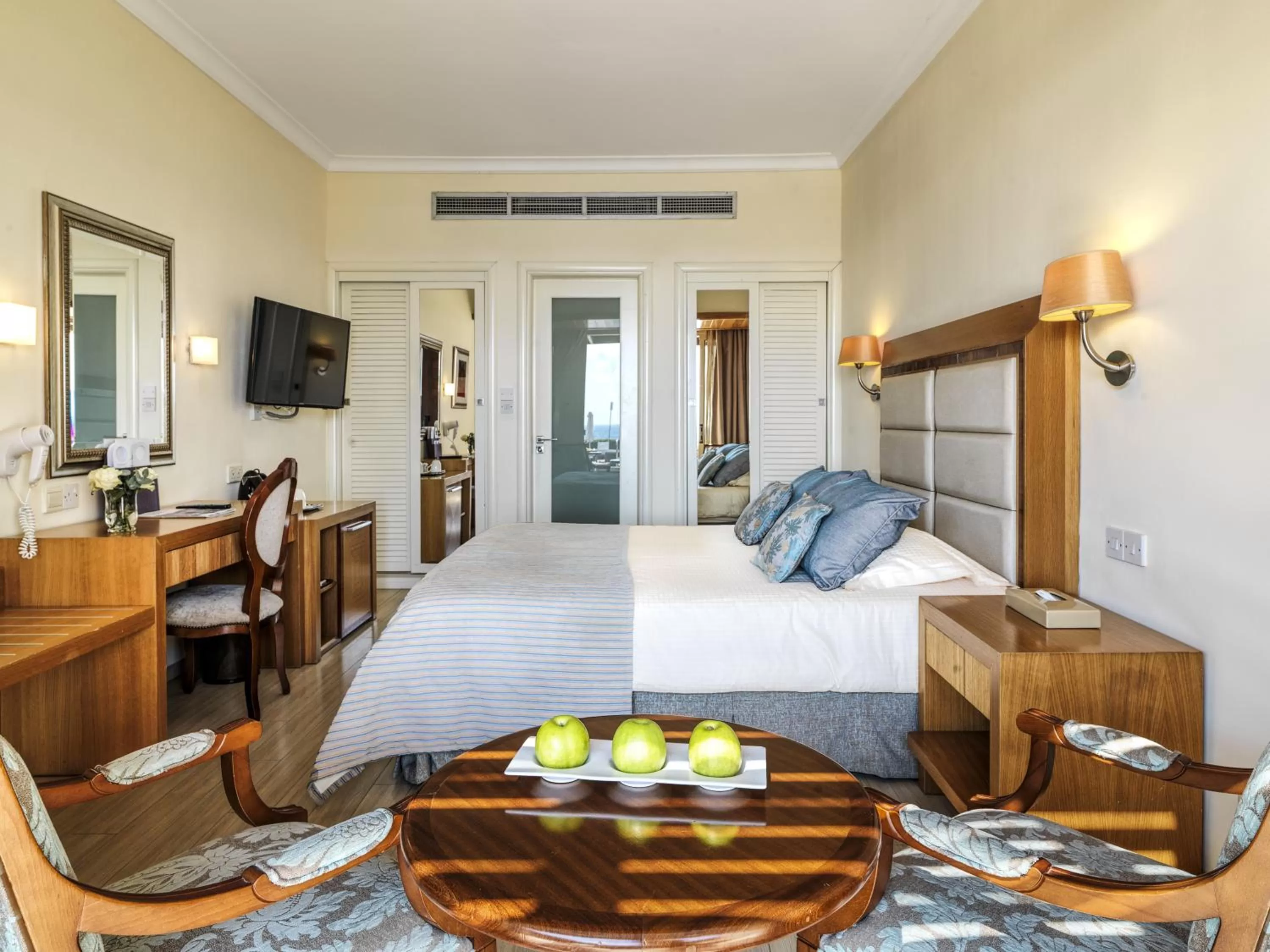 Bedroom, Bed in Alexander The Great Beach Hotel