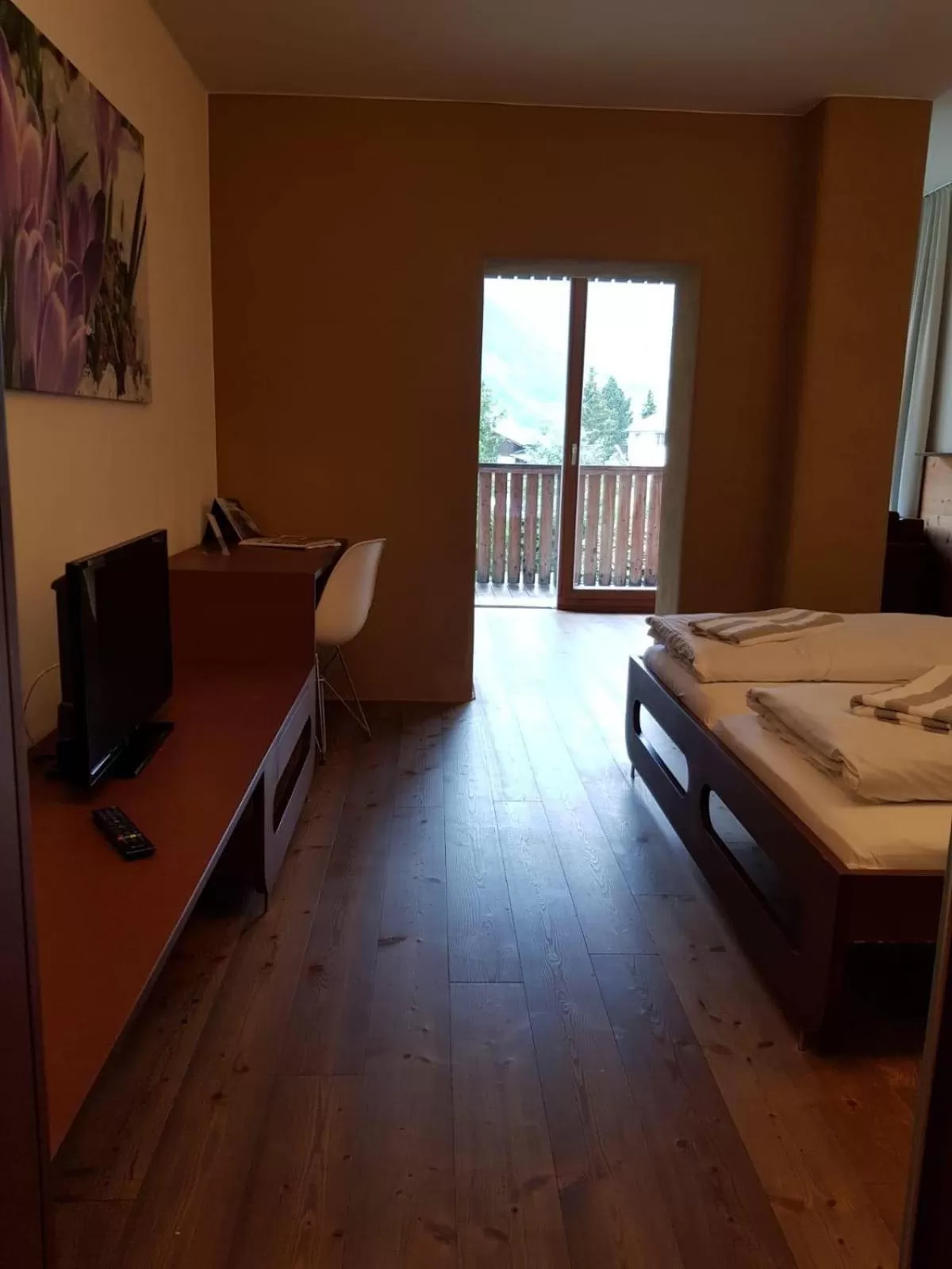 Photo of the whole room, Bed in Hotel Hinteregger