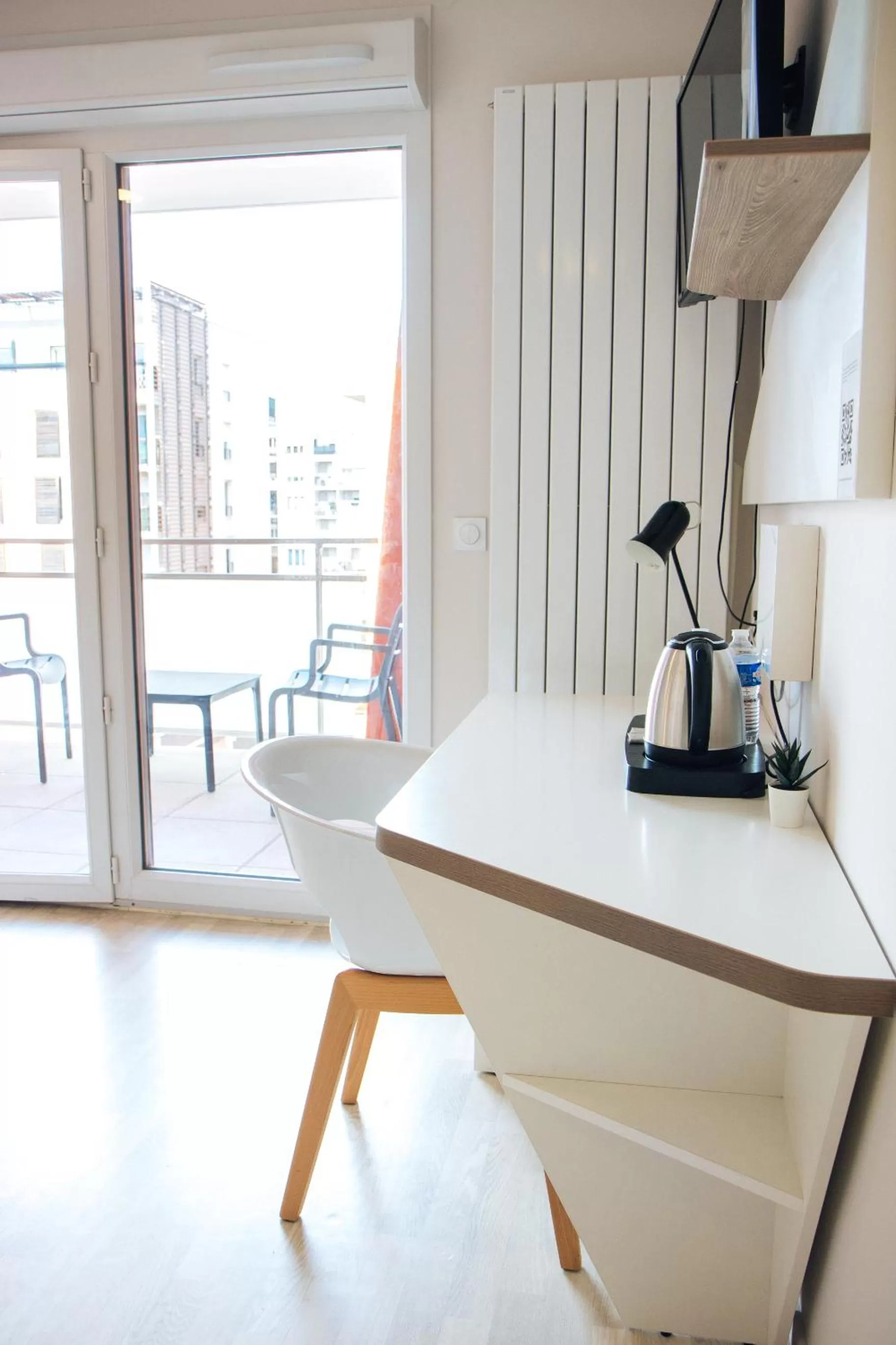 Twenty Business Flats Nîmes Trigone