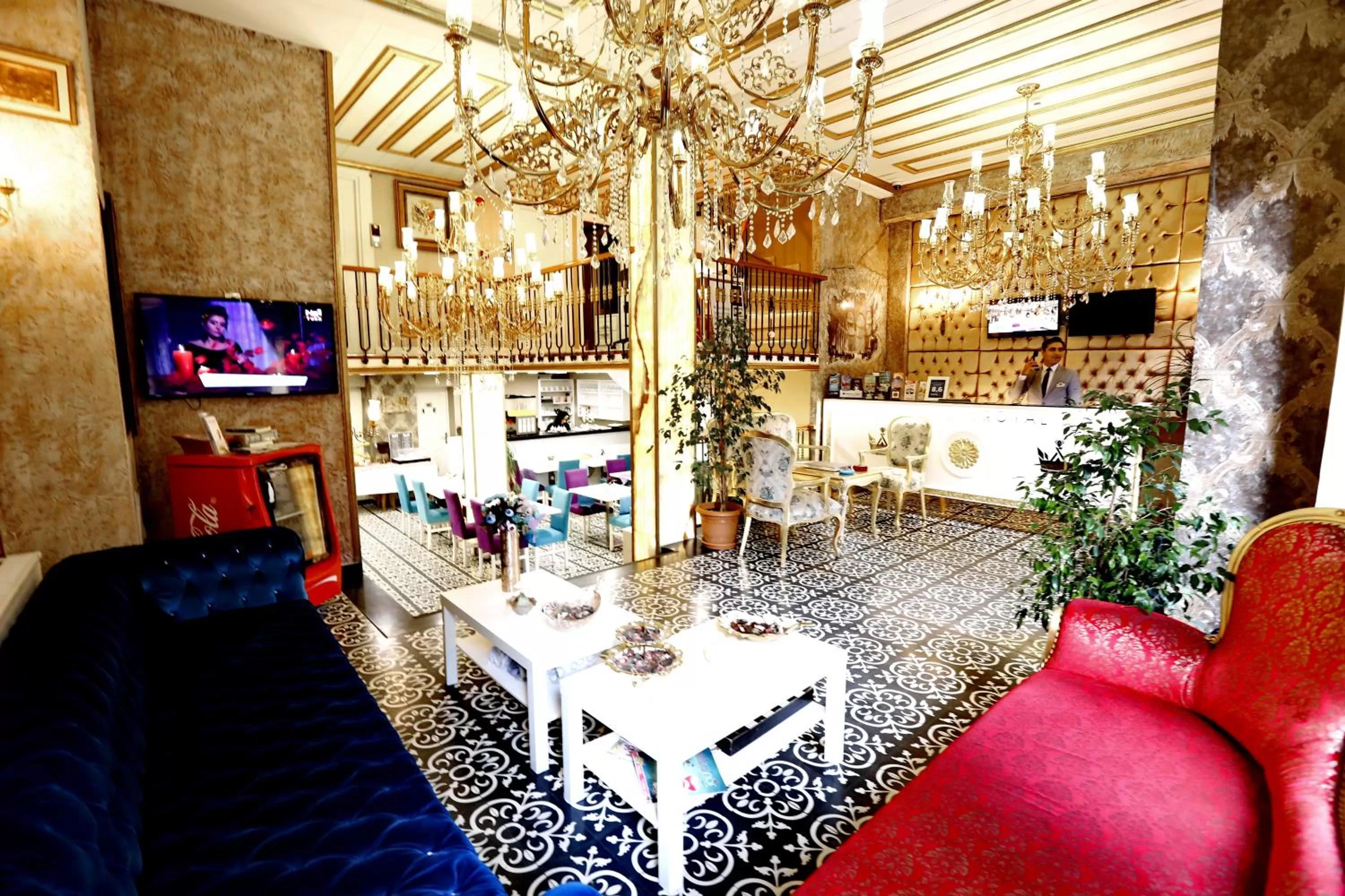 Lobby or reception in Diamond Royal Hotel