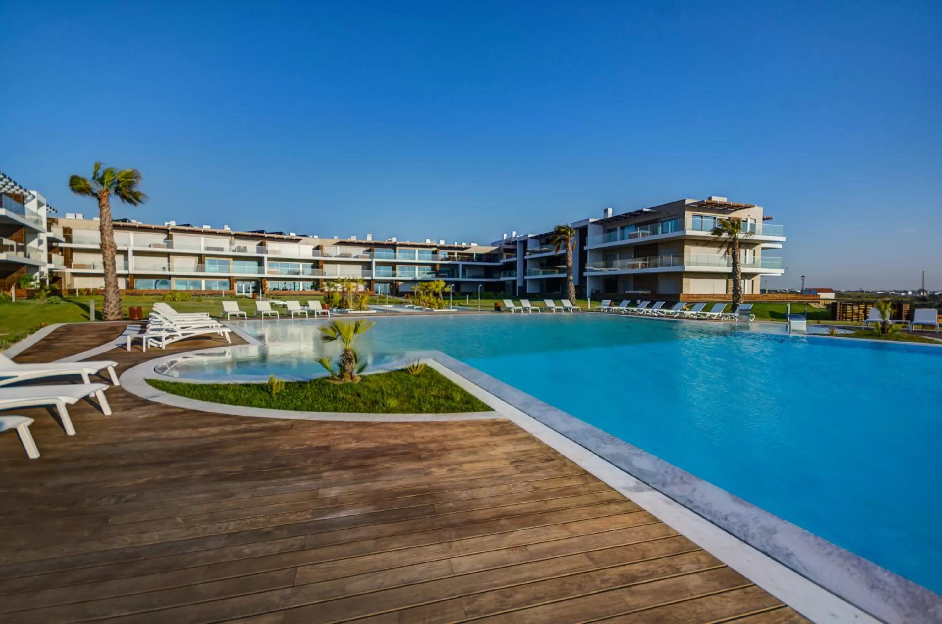 Property building in Praia do Sal Resort