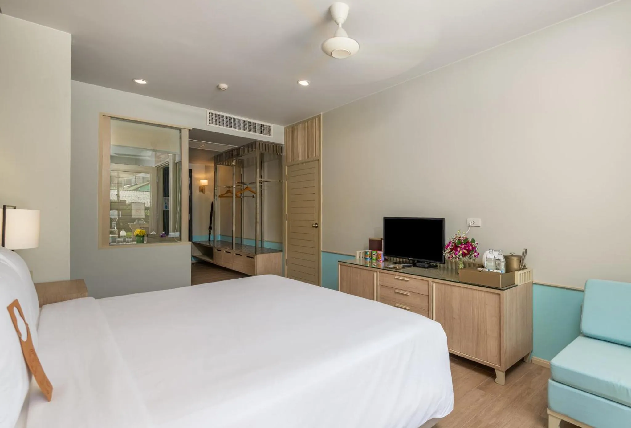 Bedroom, Bed in Centara Kata Resort Phuket