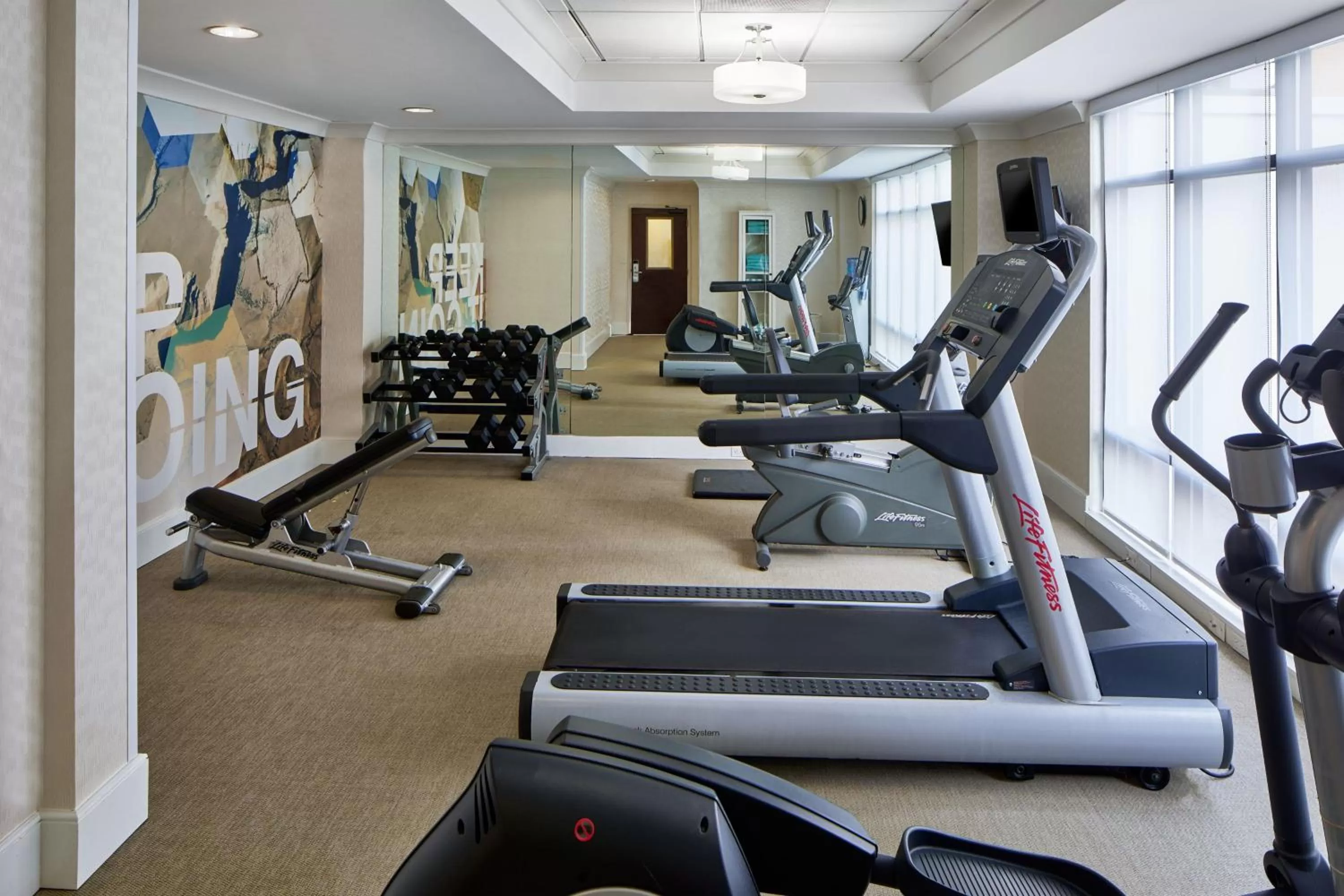 Fitness centre/facilities in SpringHill Suites Memphis Downtown