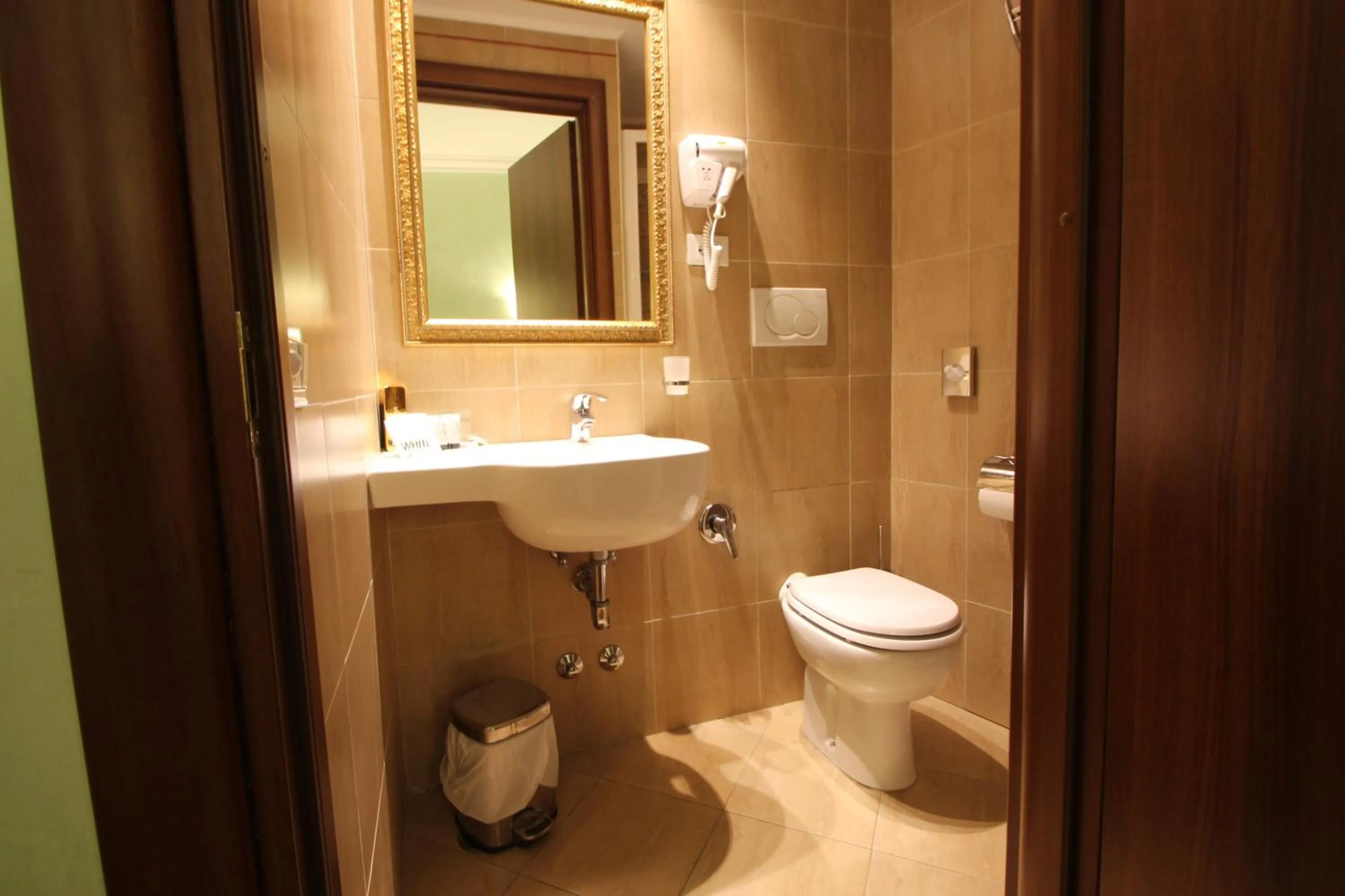 Bathroom in Locanda Navona