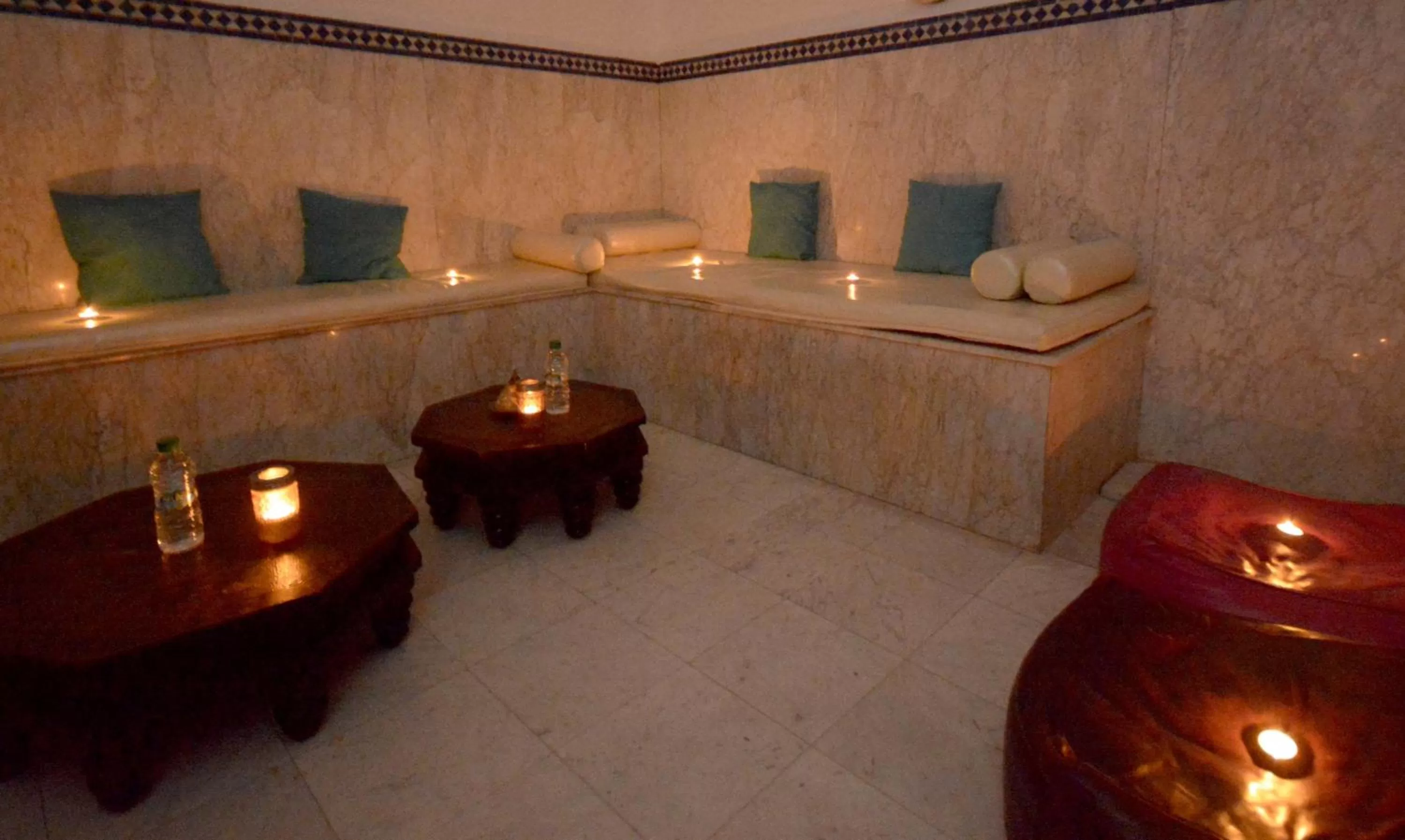 Spa and wellness centre/facilities in Oasis Hotel & Spa