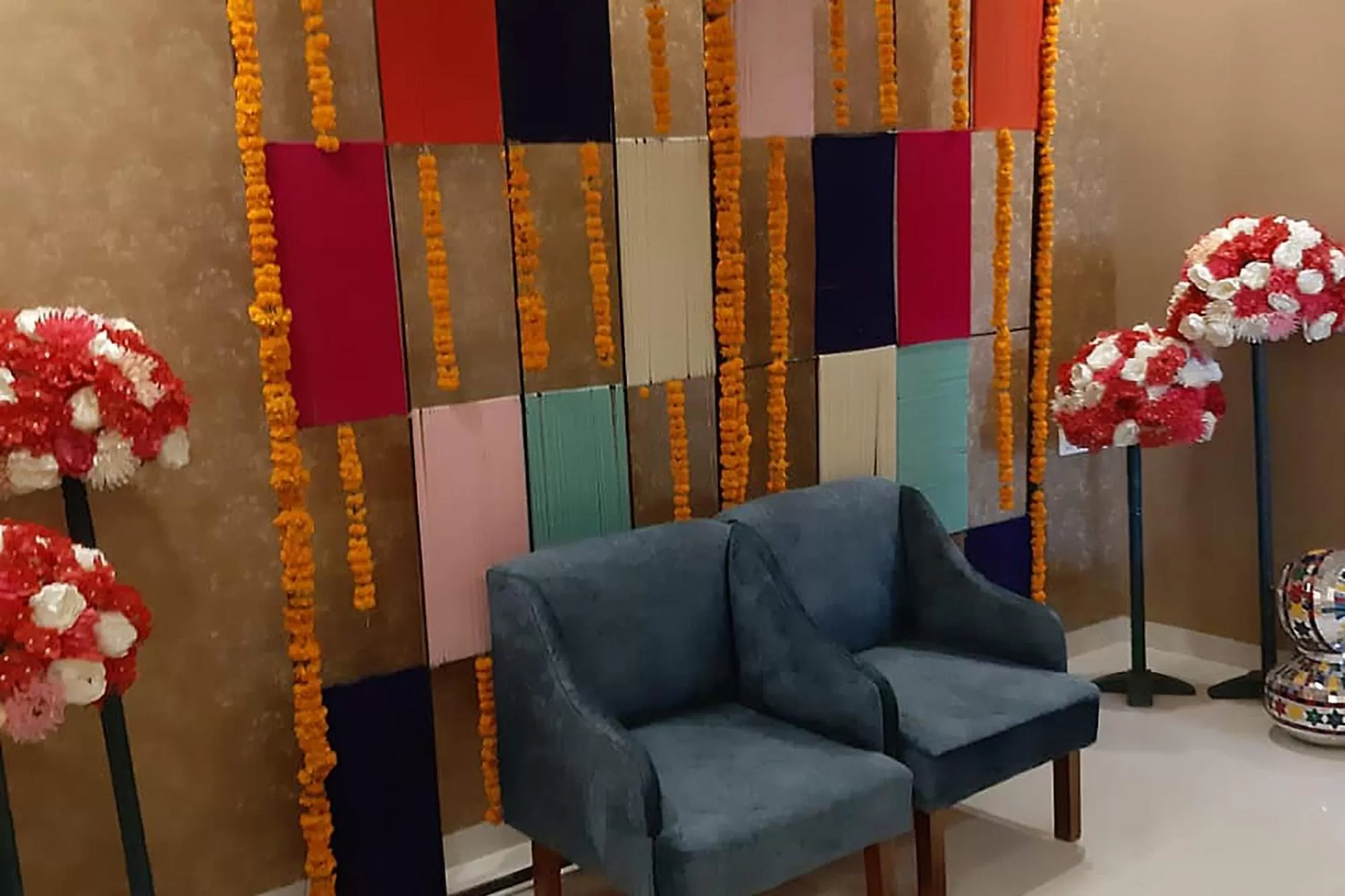 Seating area in FabHotel 7th Crossing