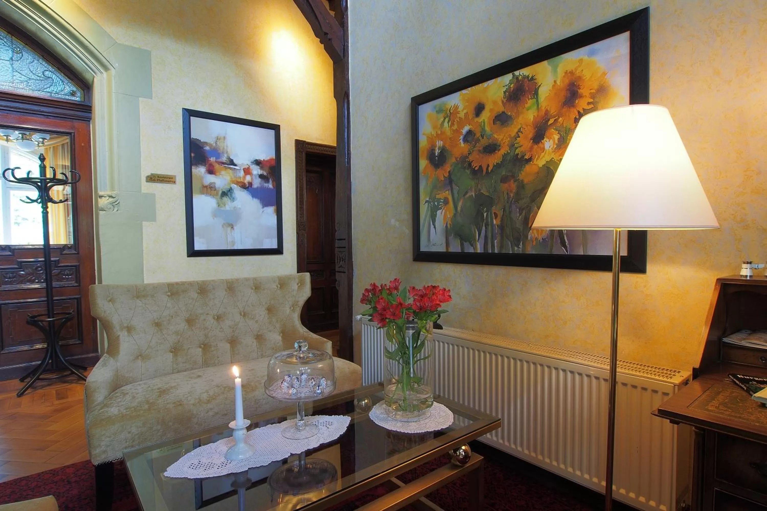Lobby or reception in Hotel Schlossvilla Derenburg