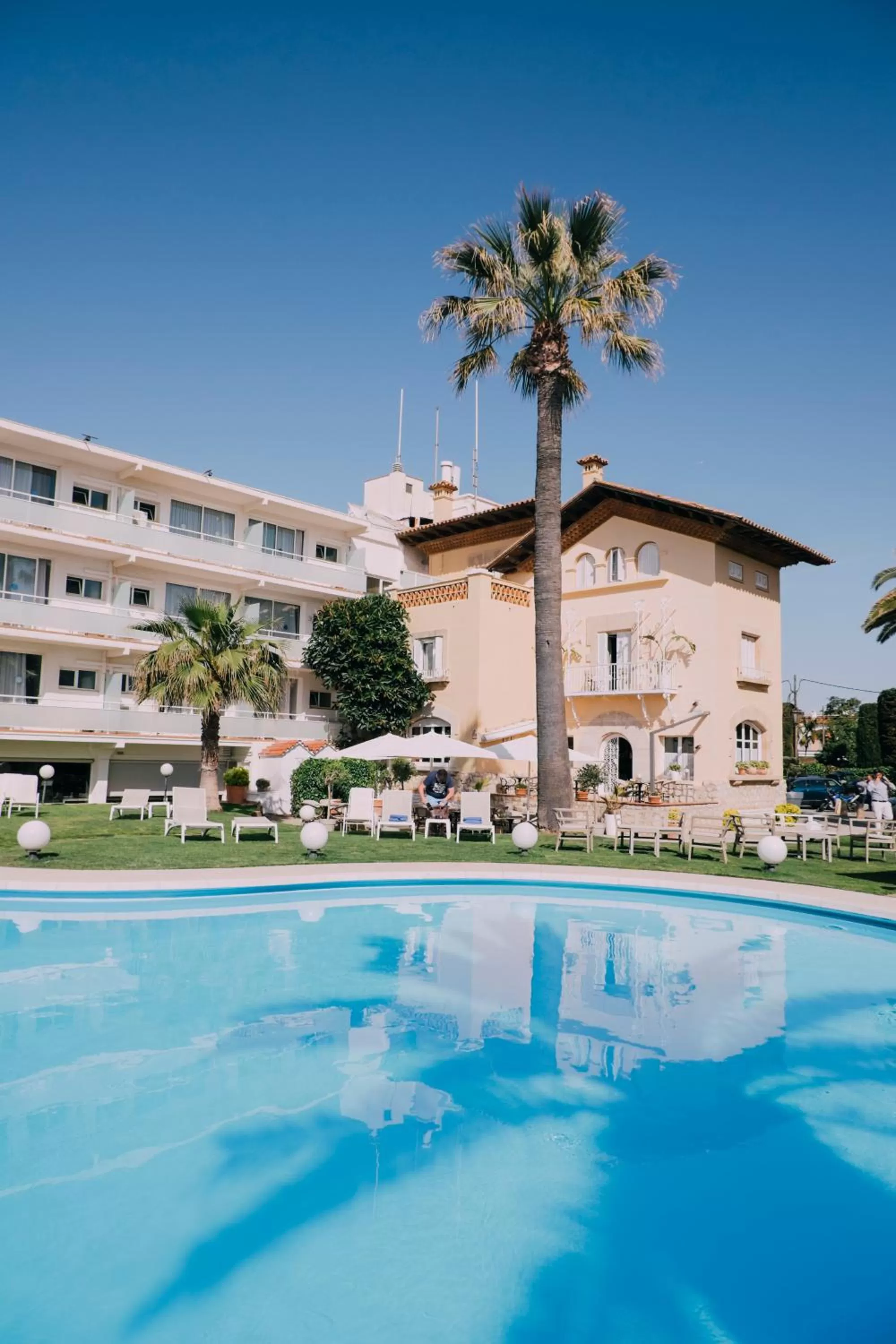 Property building in Hotel Subur Maritim