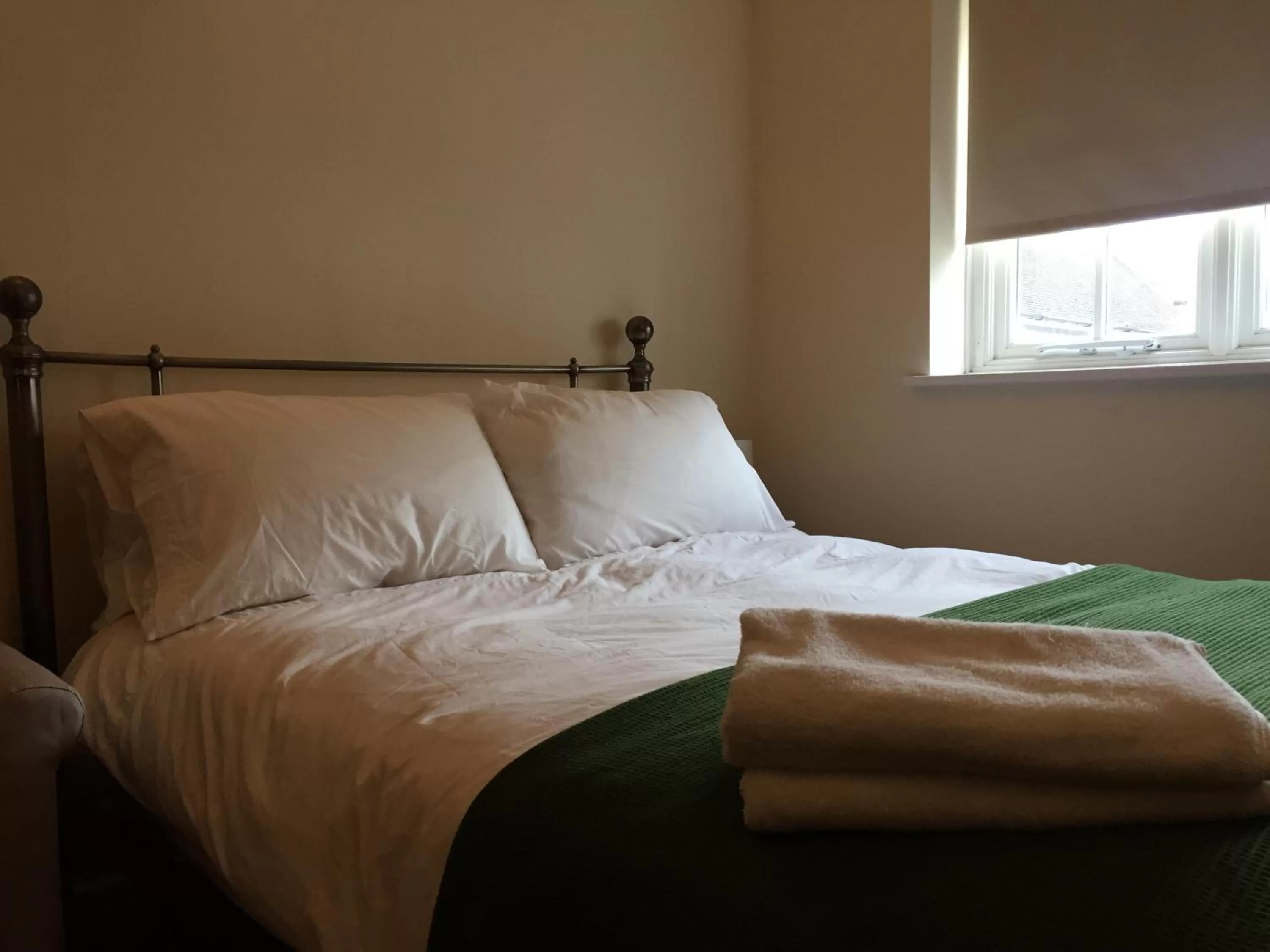 Bed in Findon Rest Ltd