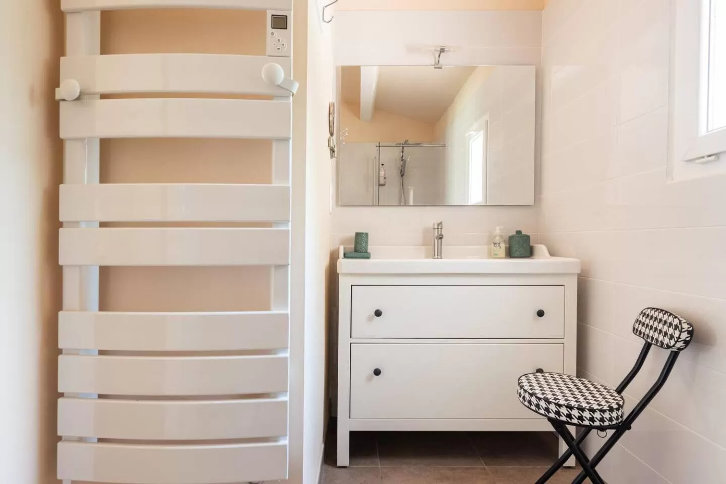 Bathroom in Chambre et table d'hôtes Villa Pomponette