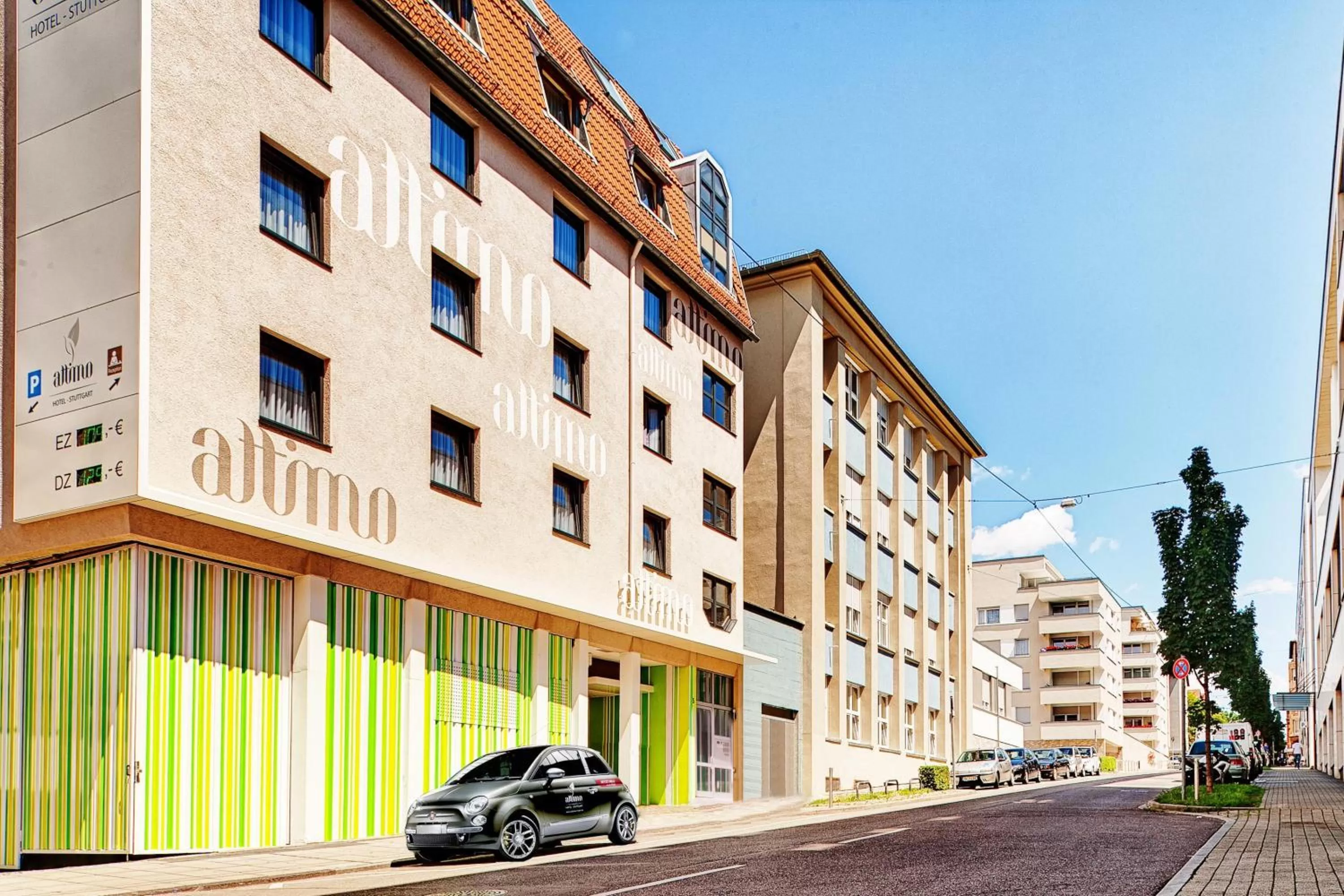 Facade/entrance in attimo Hotel Stuttgart***S
