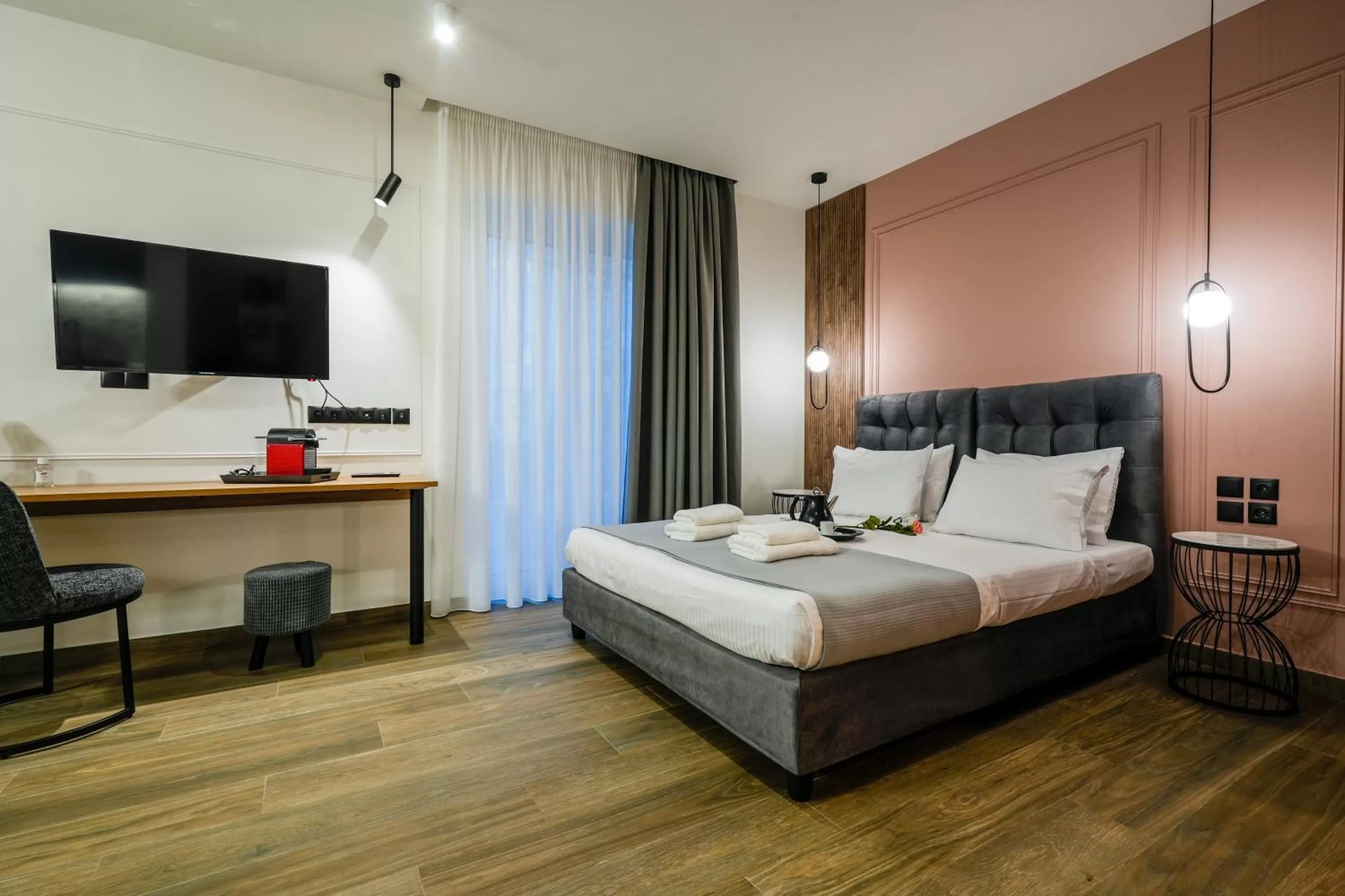 Photo of the whole room, Bed in CASA DIVINUS SUITES