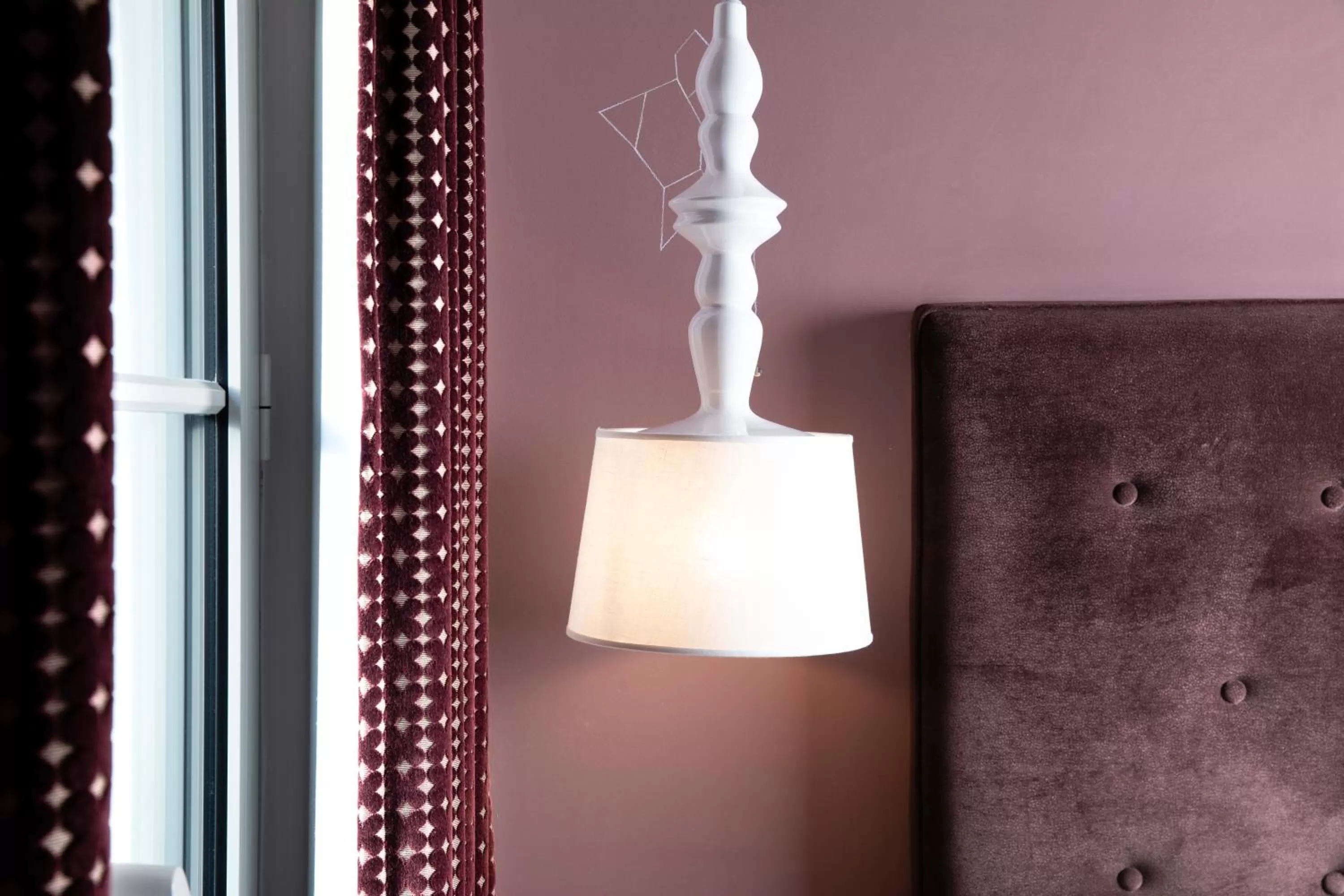 Decorative detail in Hôtel Marais Hôme