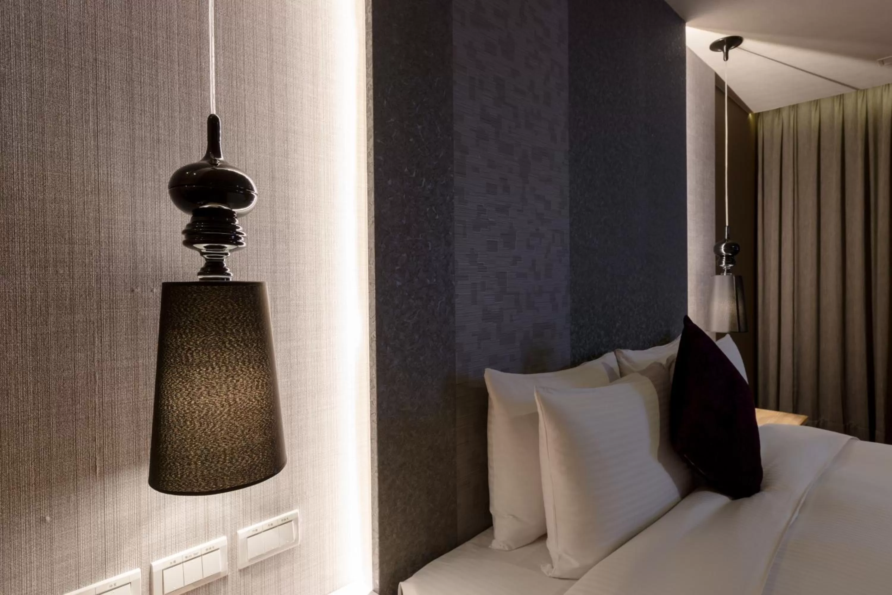 Decorative detail, Bed in Green Hotel