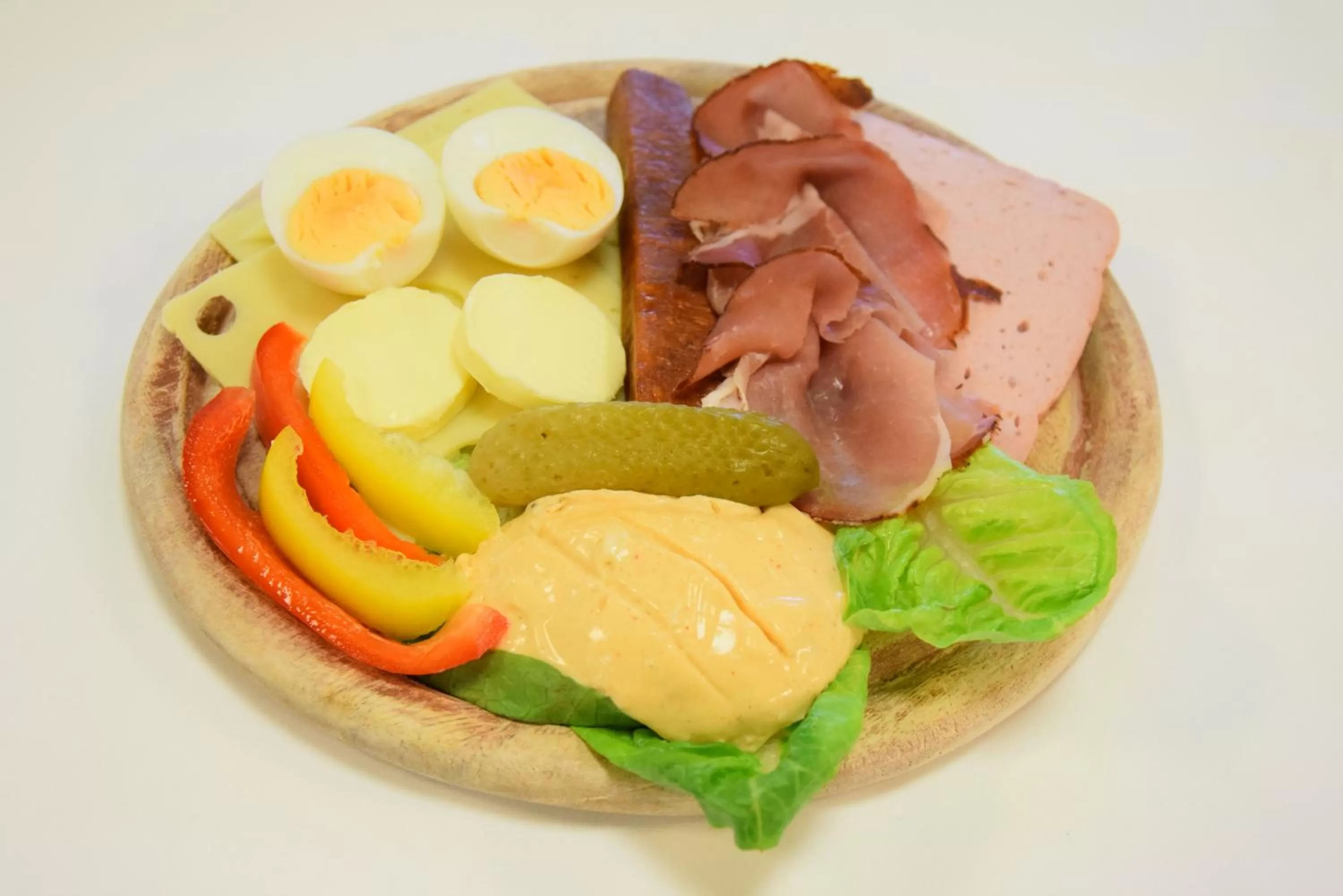 Food close-up in AMBER ECONTEL