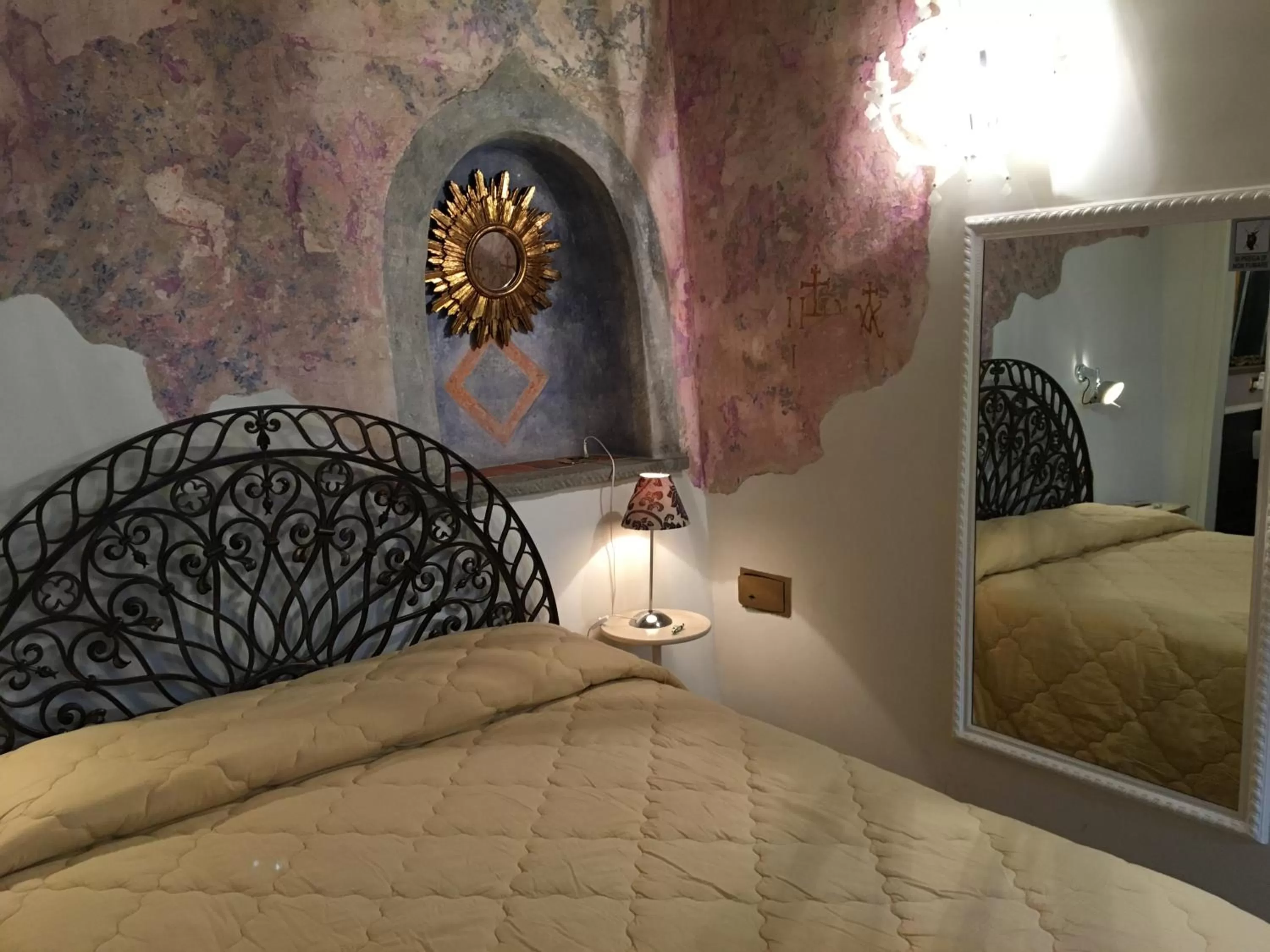 Bedroom, Bed in B&B Mr. My Resort