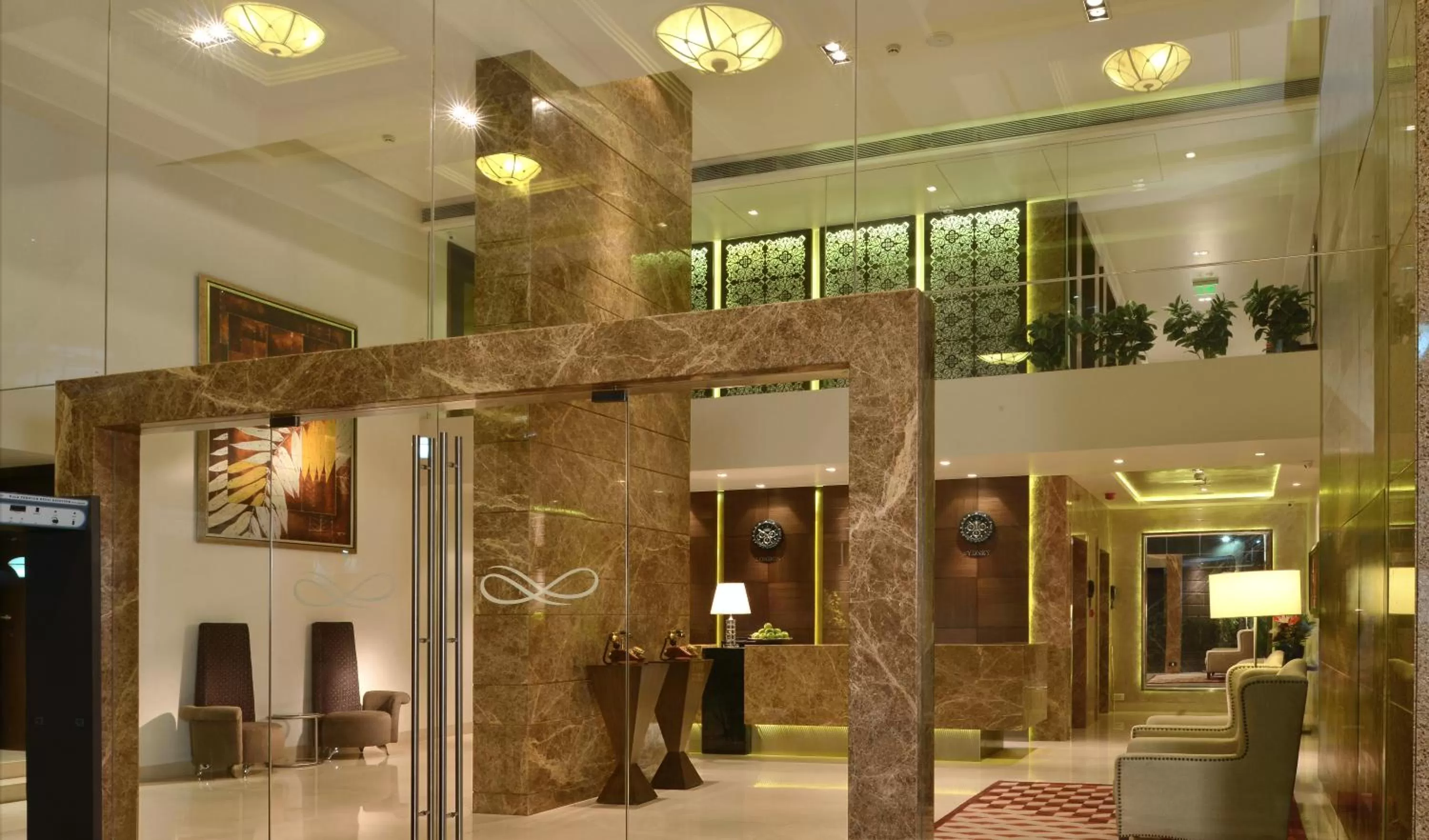 Facade/entrance in Residency Sarovar Portico