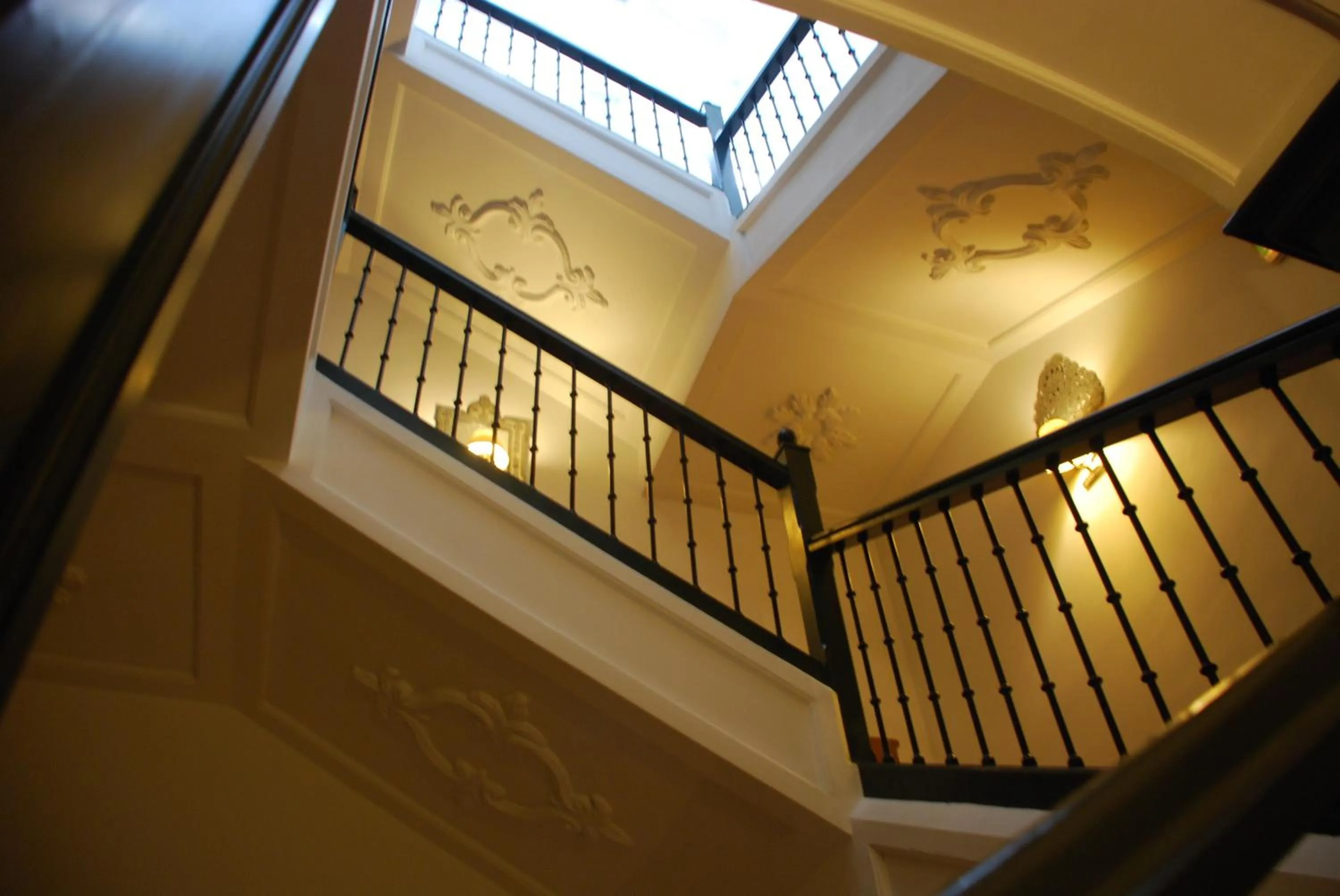 Decorative detail in Hotel Leonor de Aquitania