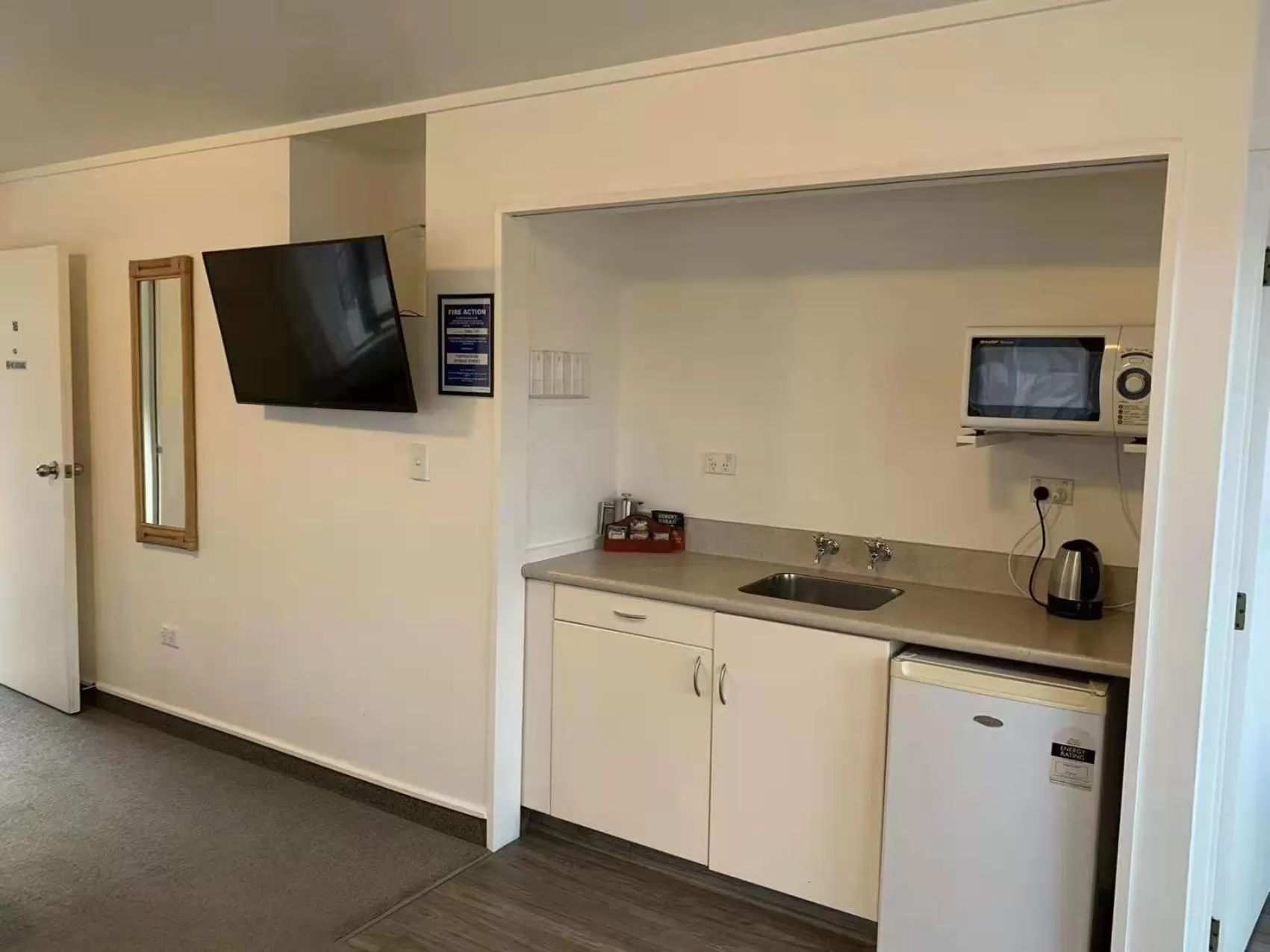 755 Regal Court Motel