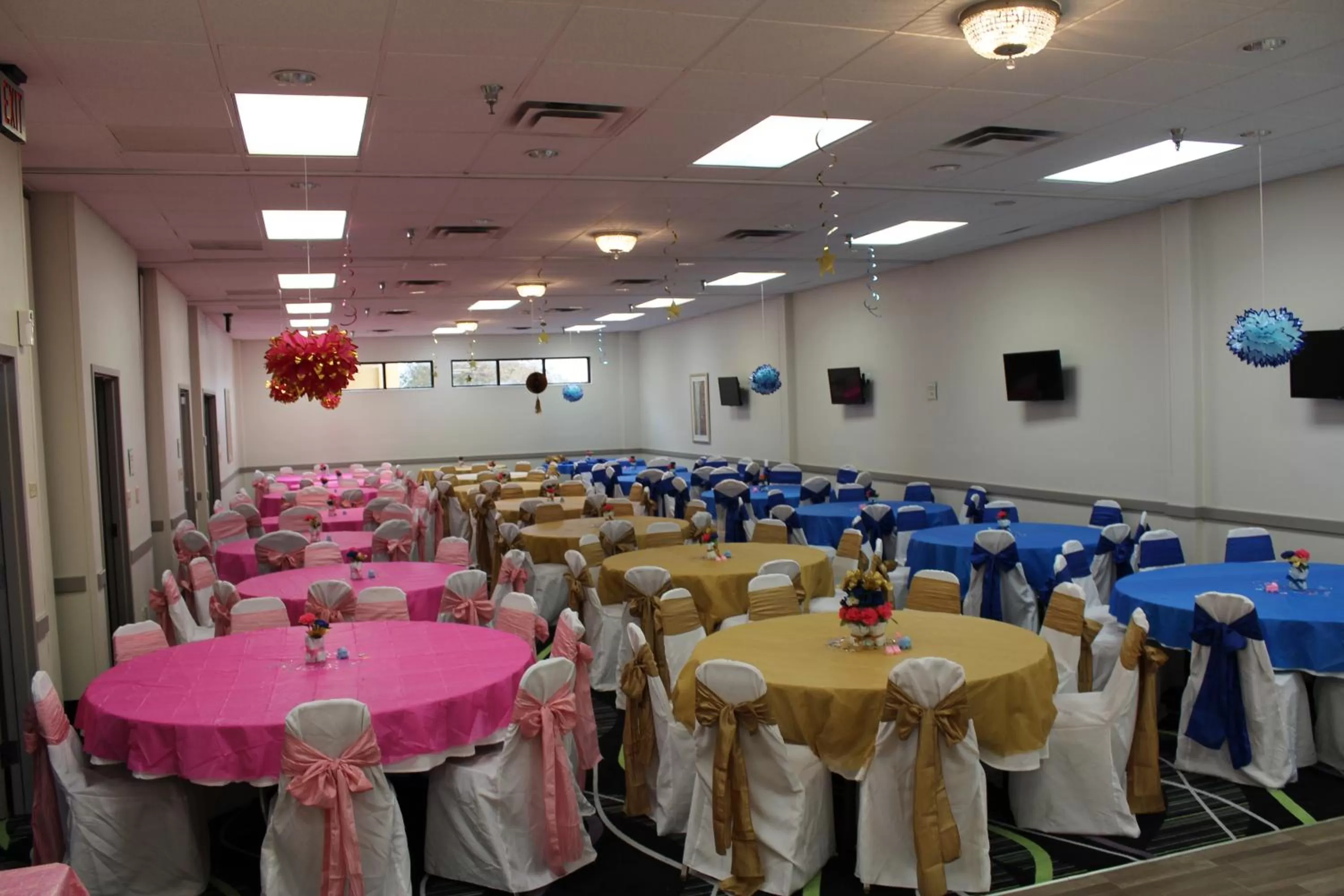 Banquet/Function facilities in La Quinta Inn by Wyndham Davenport & Conference Center