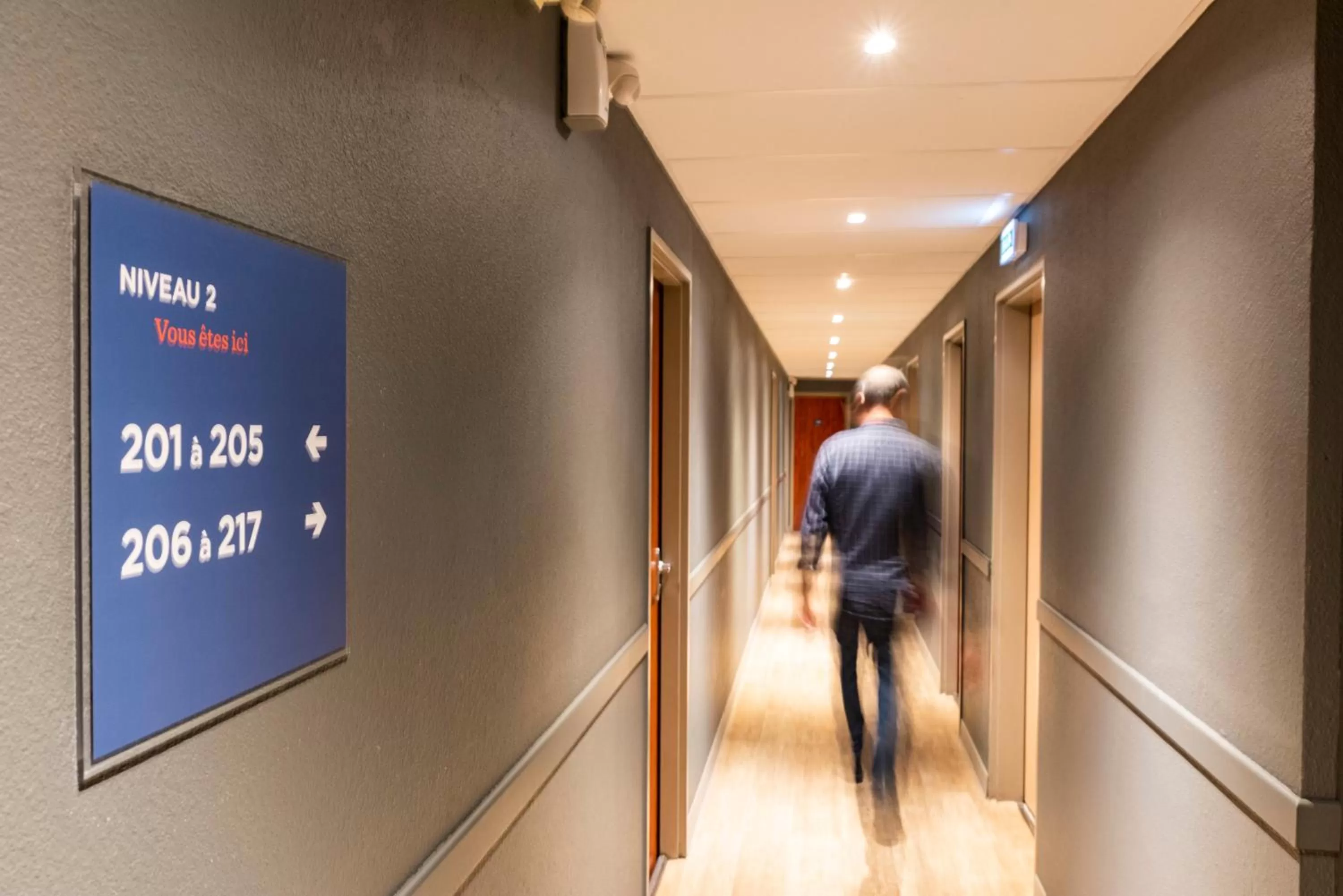 People in Ténéo Apparthotel Bordeaux - Gare Saint Jean