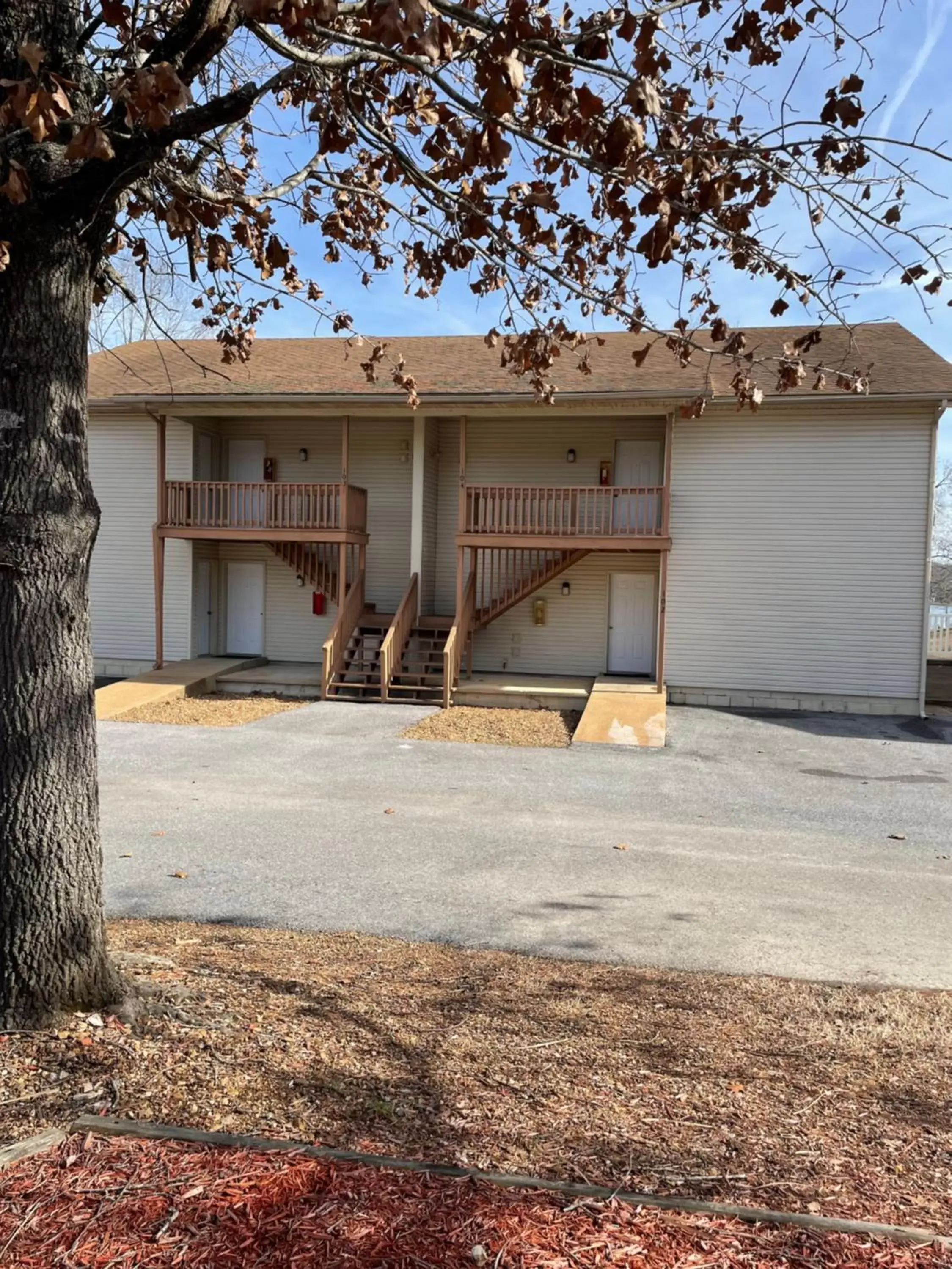 Apartment with Lake View in Crown Lake Resort & RV Apartment with Lake View in Crown Lake Resort & RV