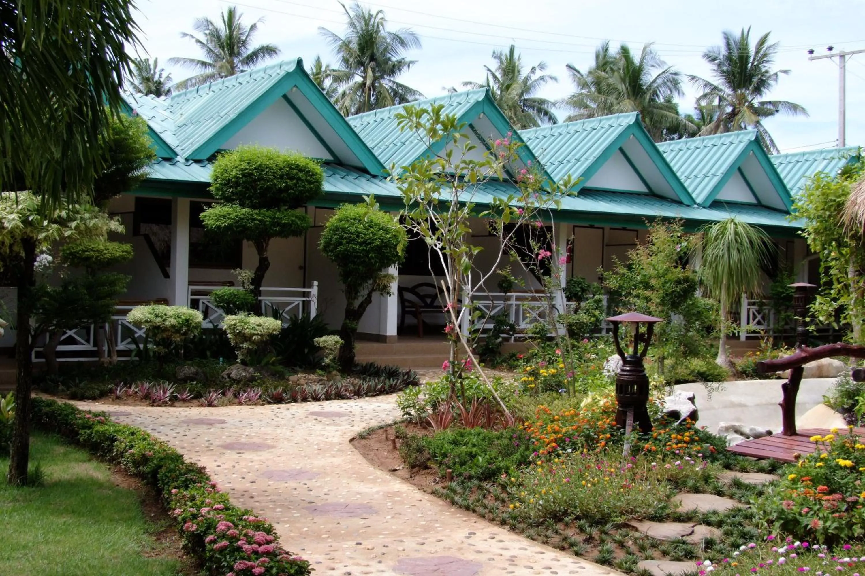 Facade/entrance in Samroiyod Holiday Resort