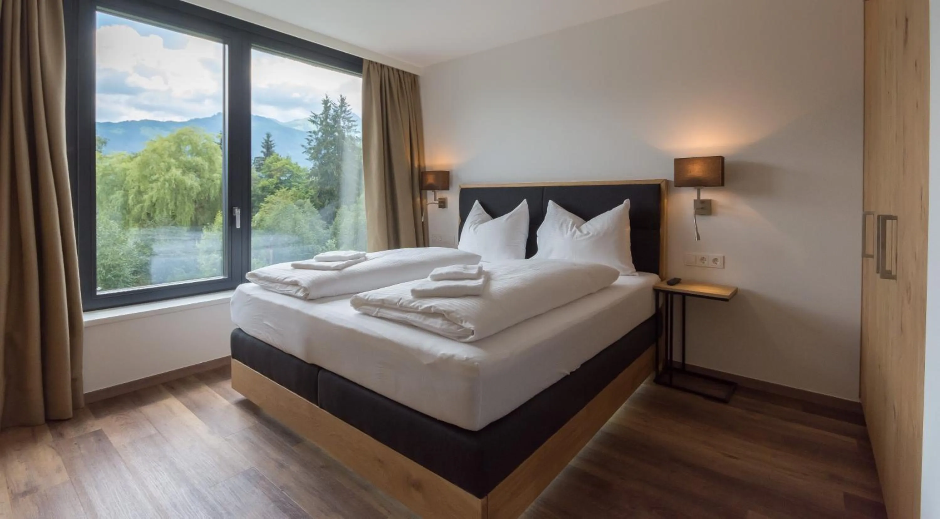 Bedroom, Bed in Schönblick Residence - Absolut Alpine Apartments