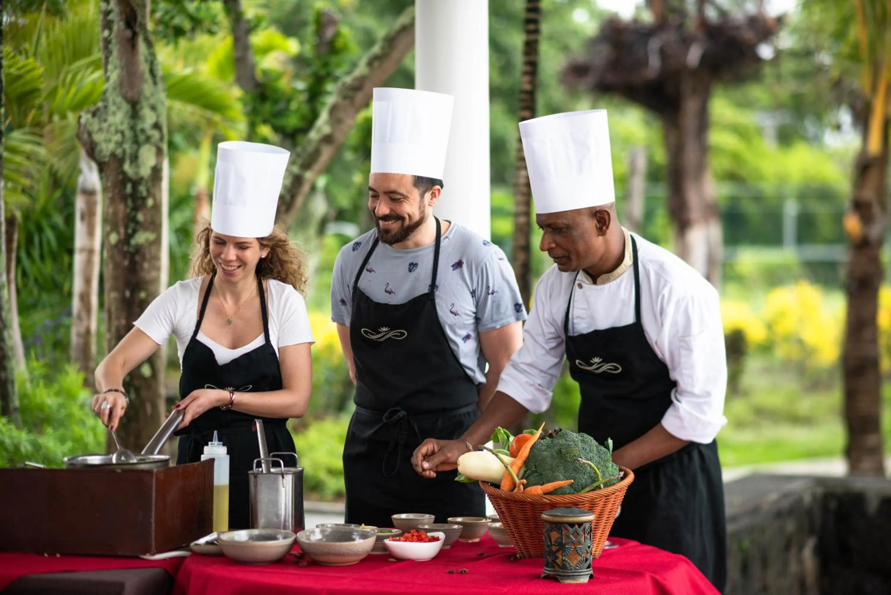 Restaurant/places to eat in The Residence Mauritius