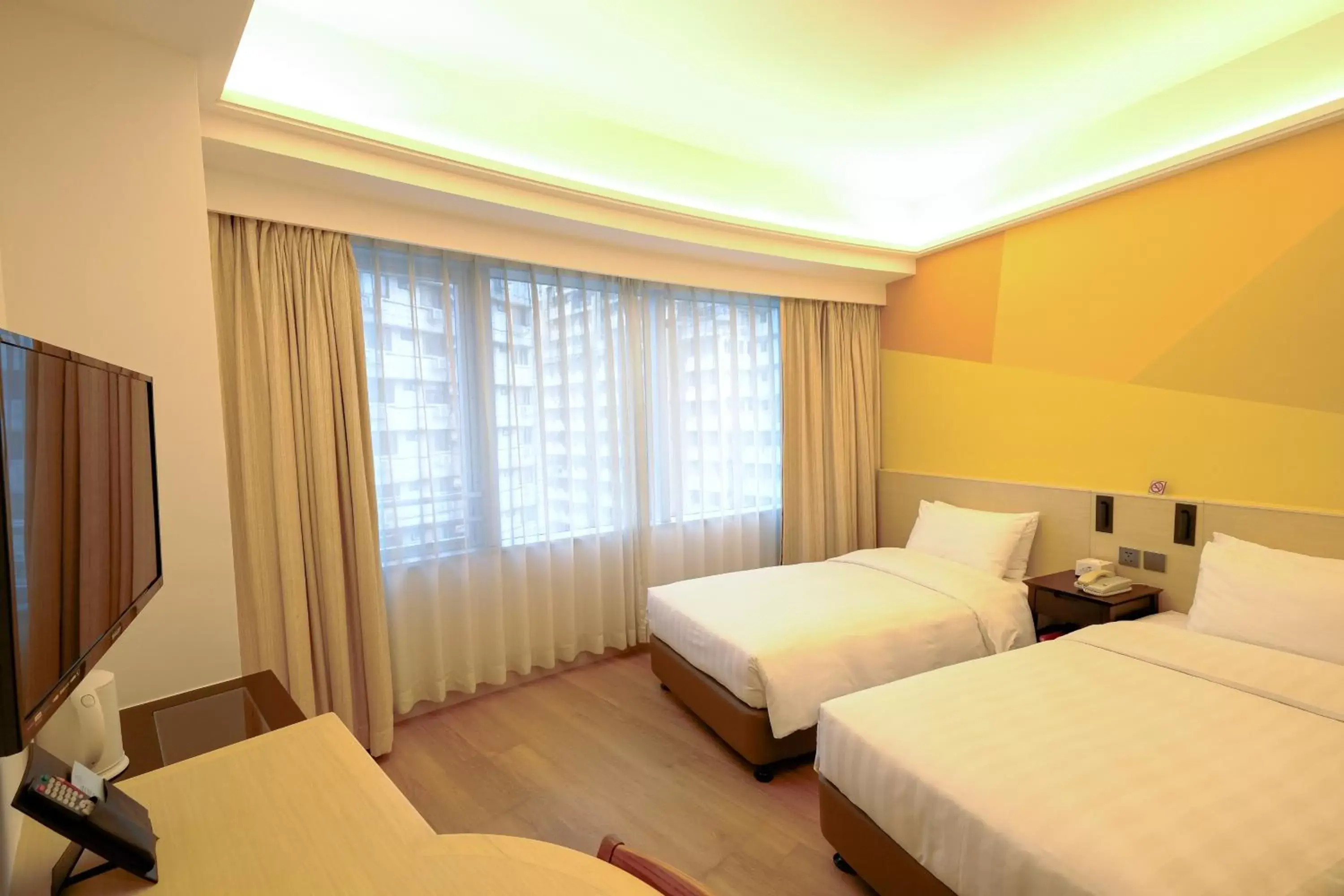 Pacific Grand Twin Room in South Pacific Hotel Pacific Grand Twin Room in South Pacific Hotel