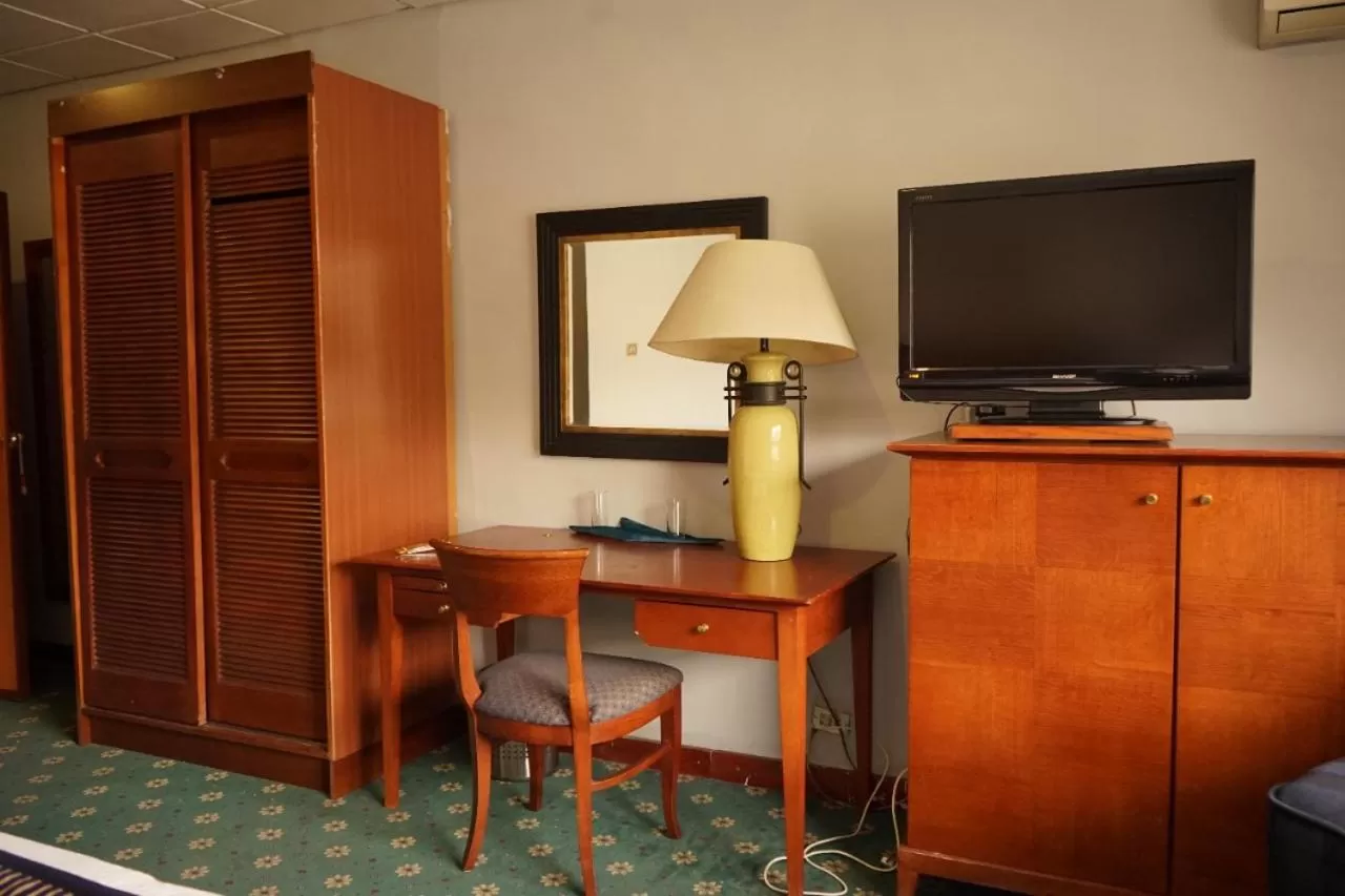 Deluxe Twin Room in Concord Hotel