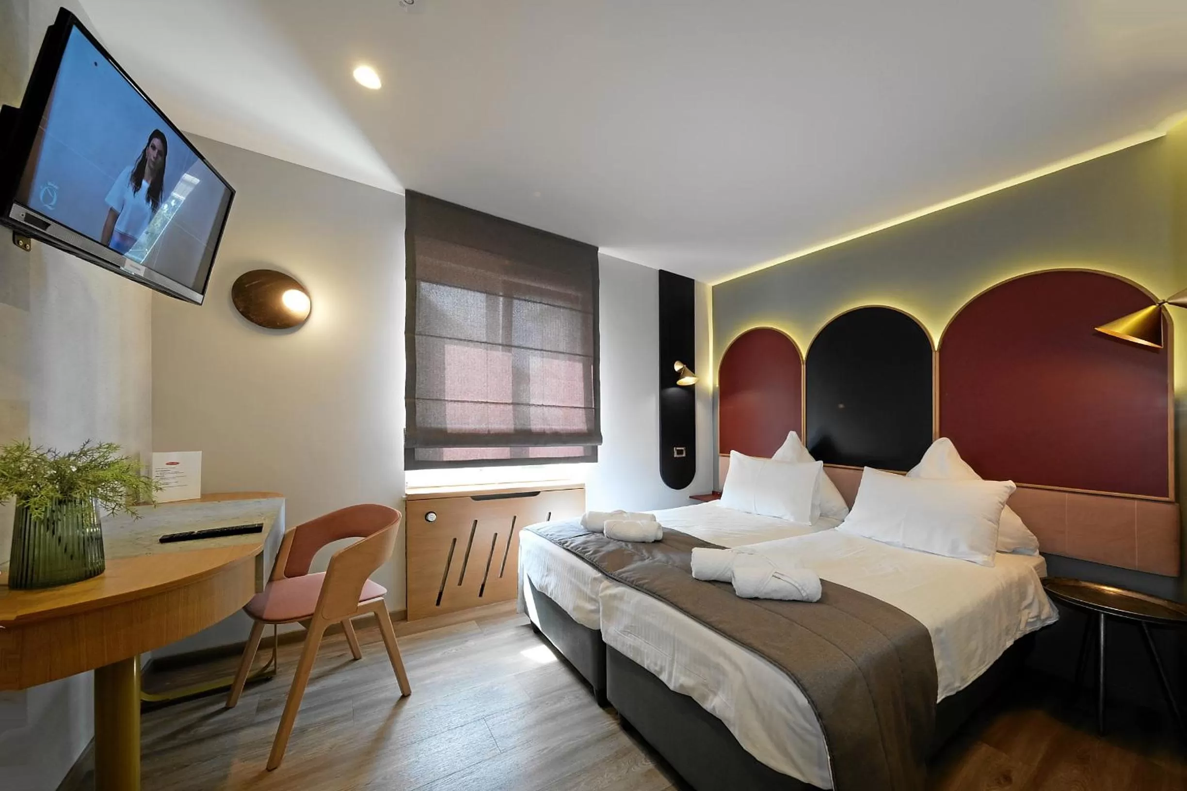 Photo of the whole room, Bed in Hotel-Restaurant Axion