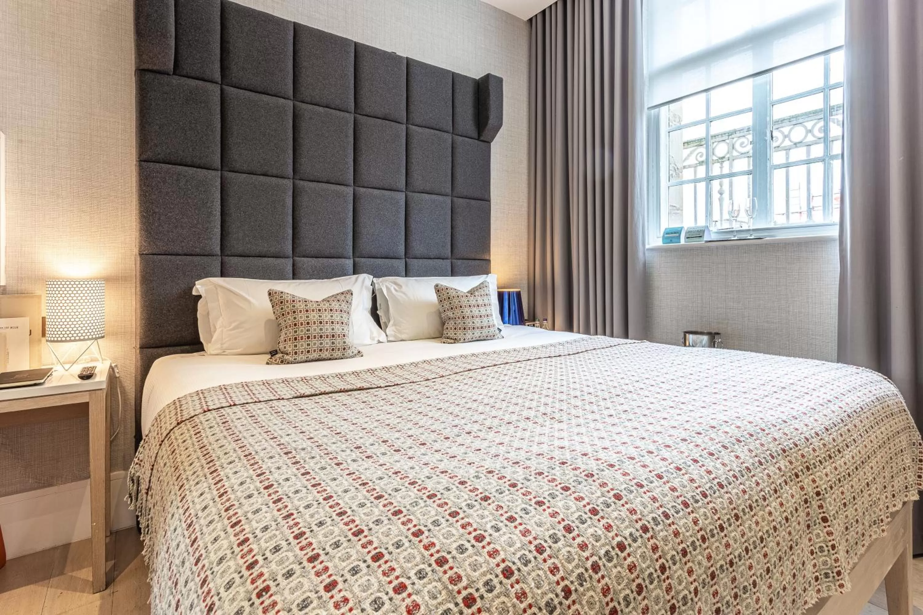 Bed in The Inn on the Mile