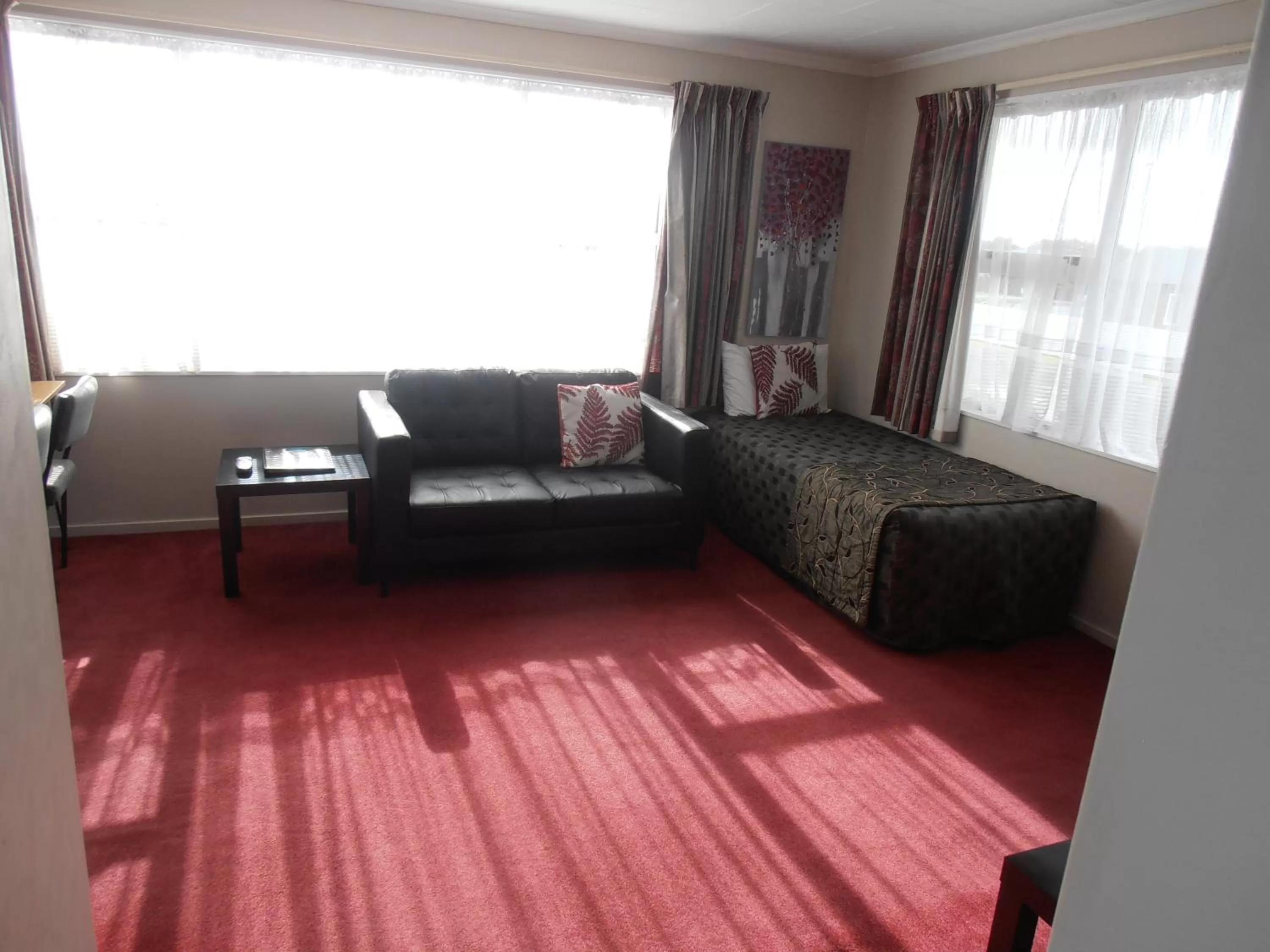 Living room in Comfort Inn Tayesta Motel