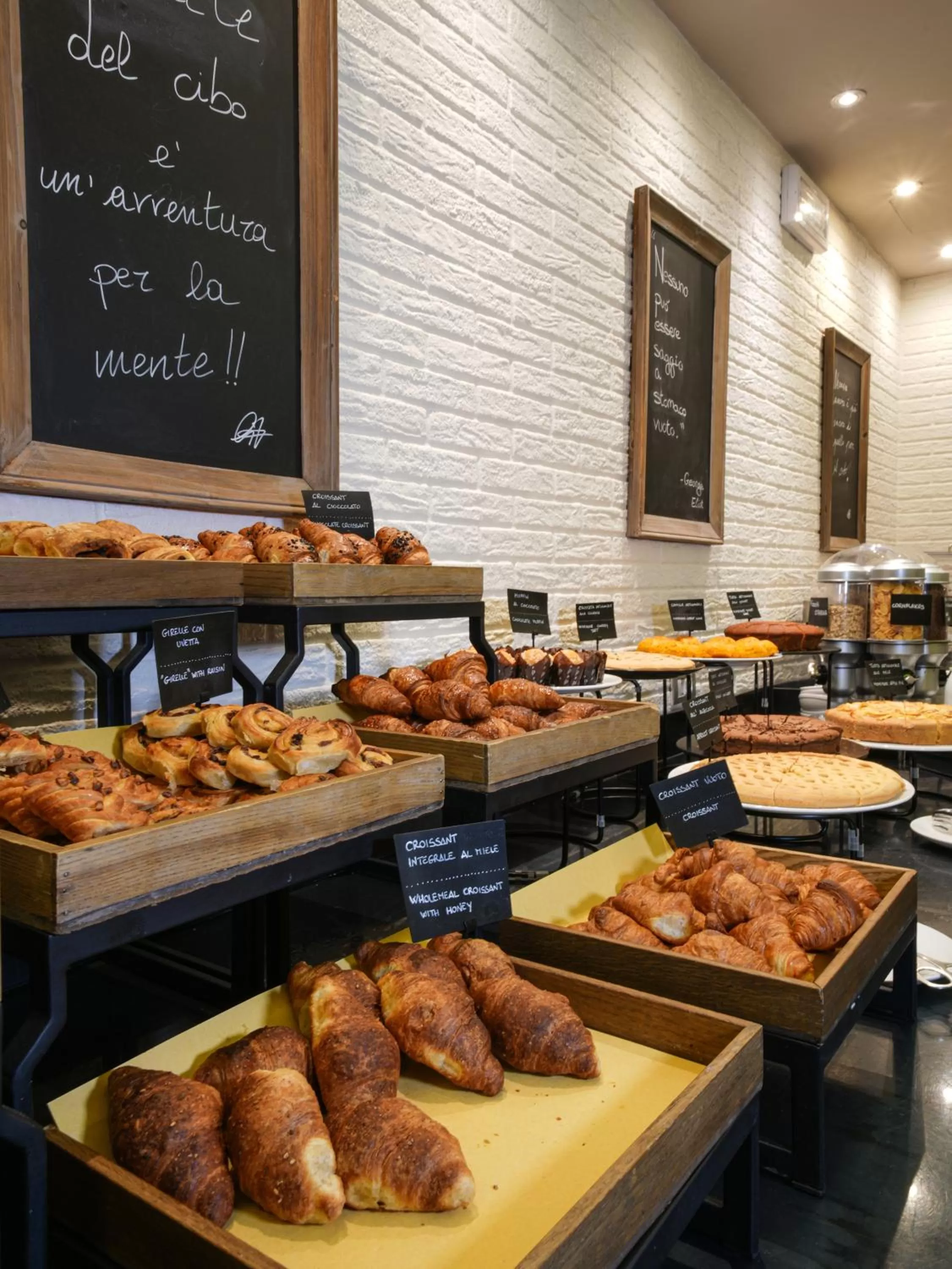 La Meridiana Bleisure Hotel