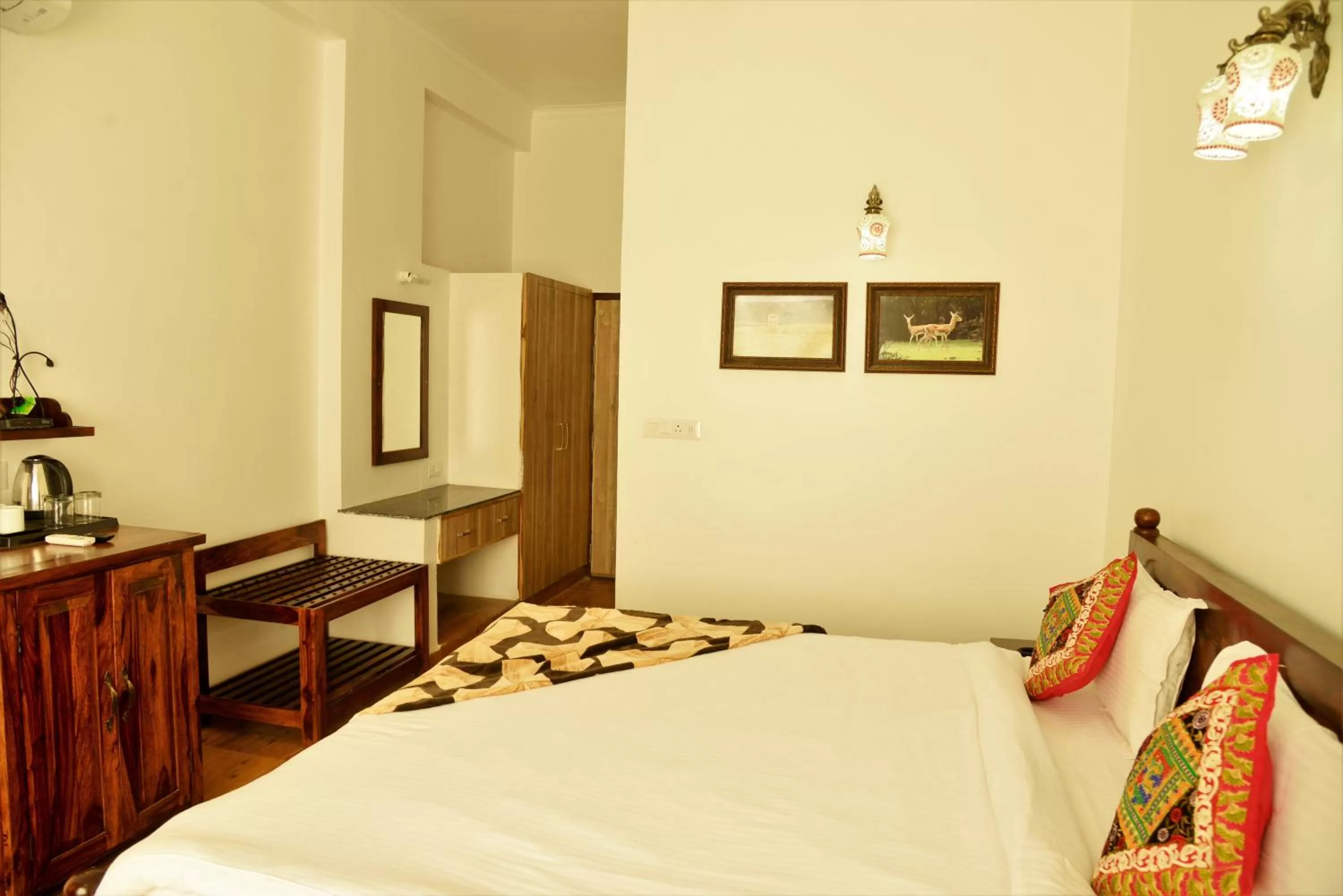 Property building in Omak Tiger Seven